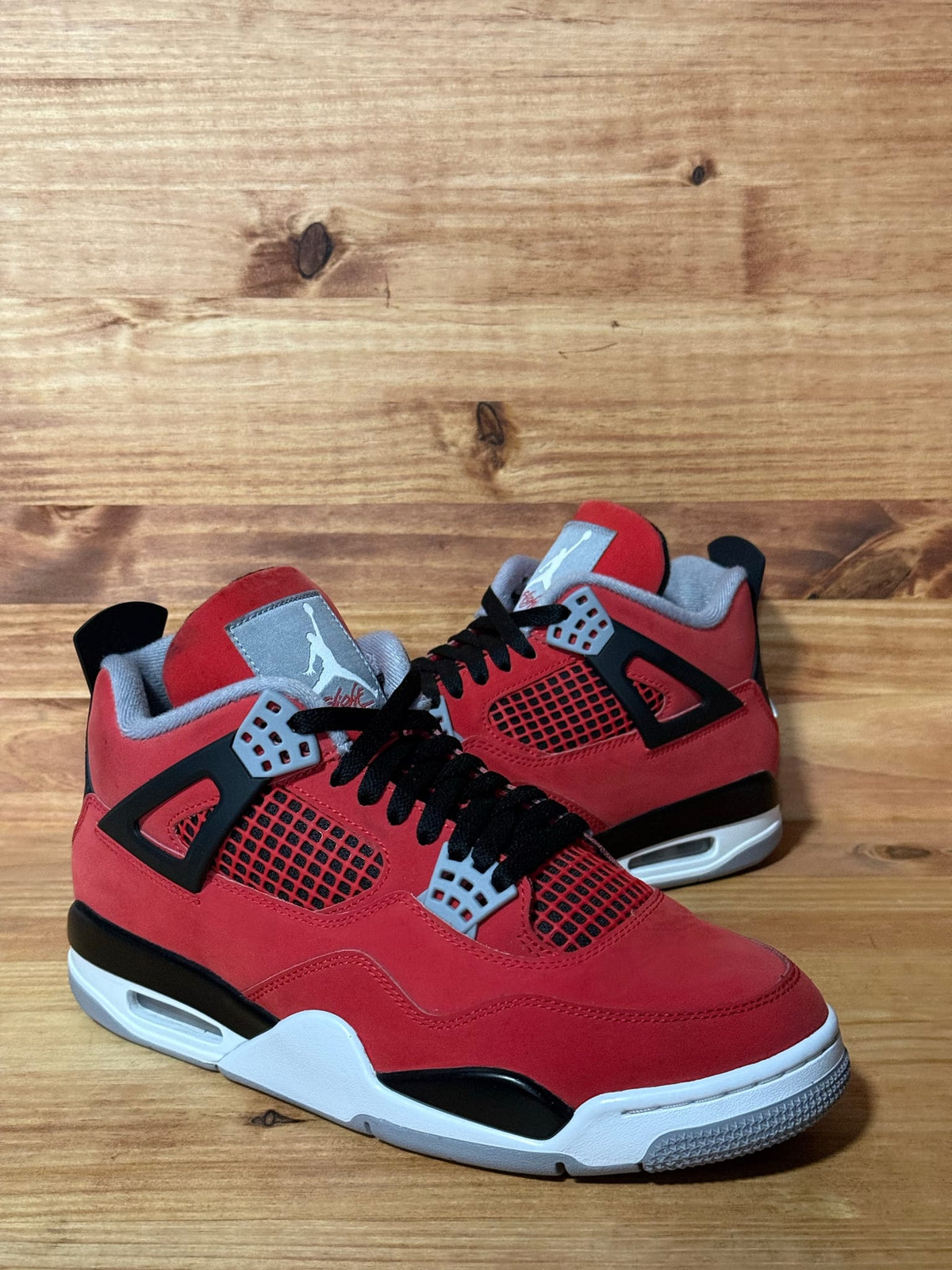 Jordan 4 Retro Toro Bravo (2026) - Size 9