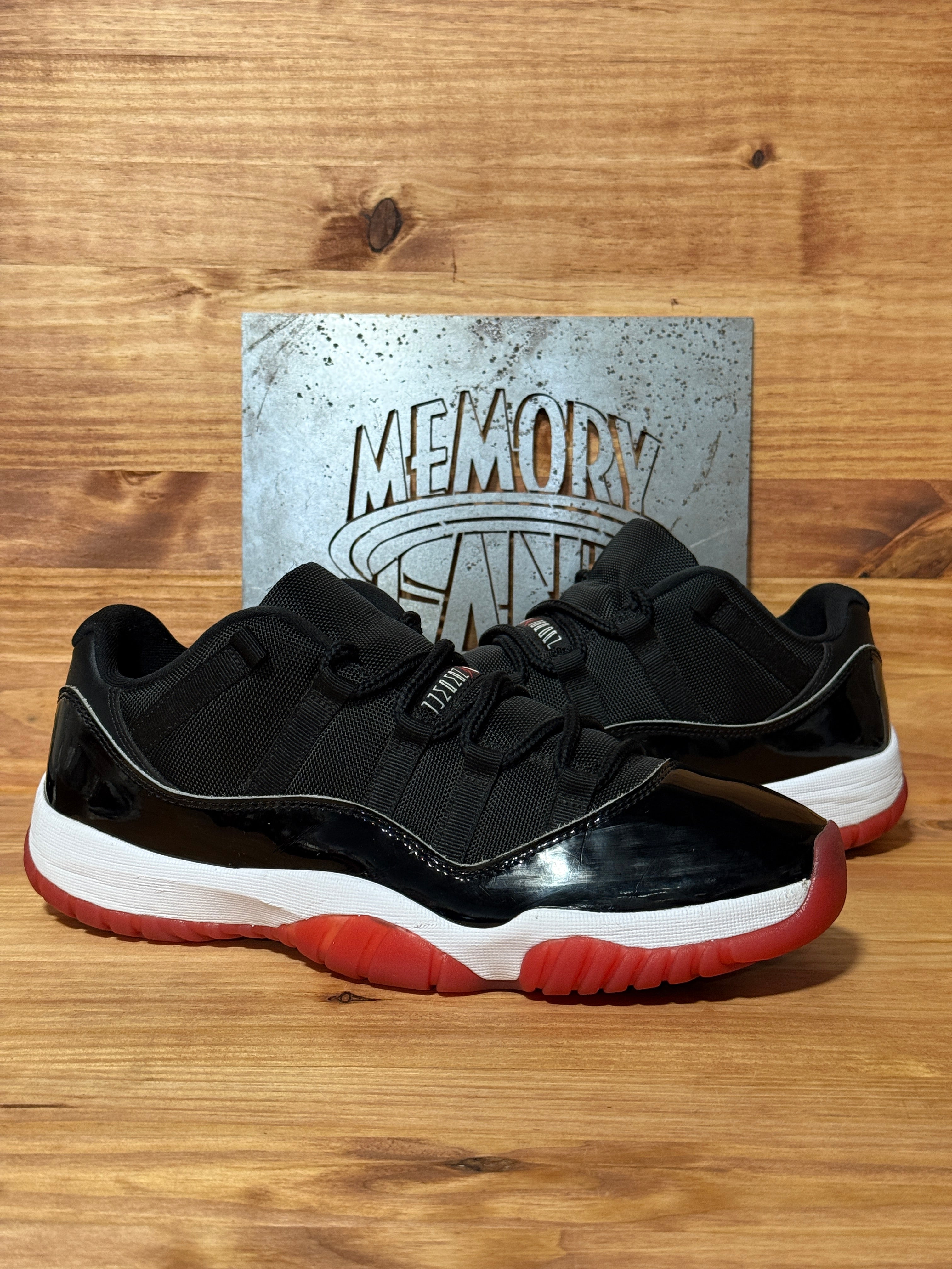 Jordan 11 Retro Low Bred (2025)