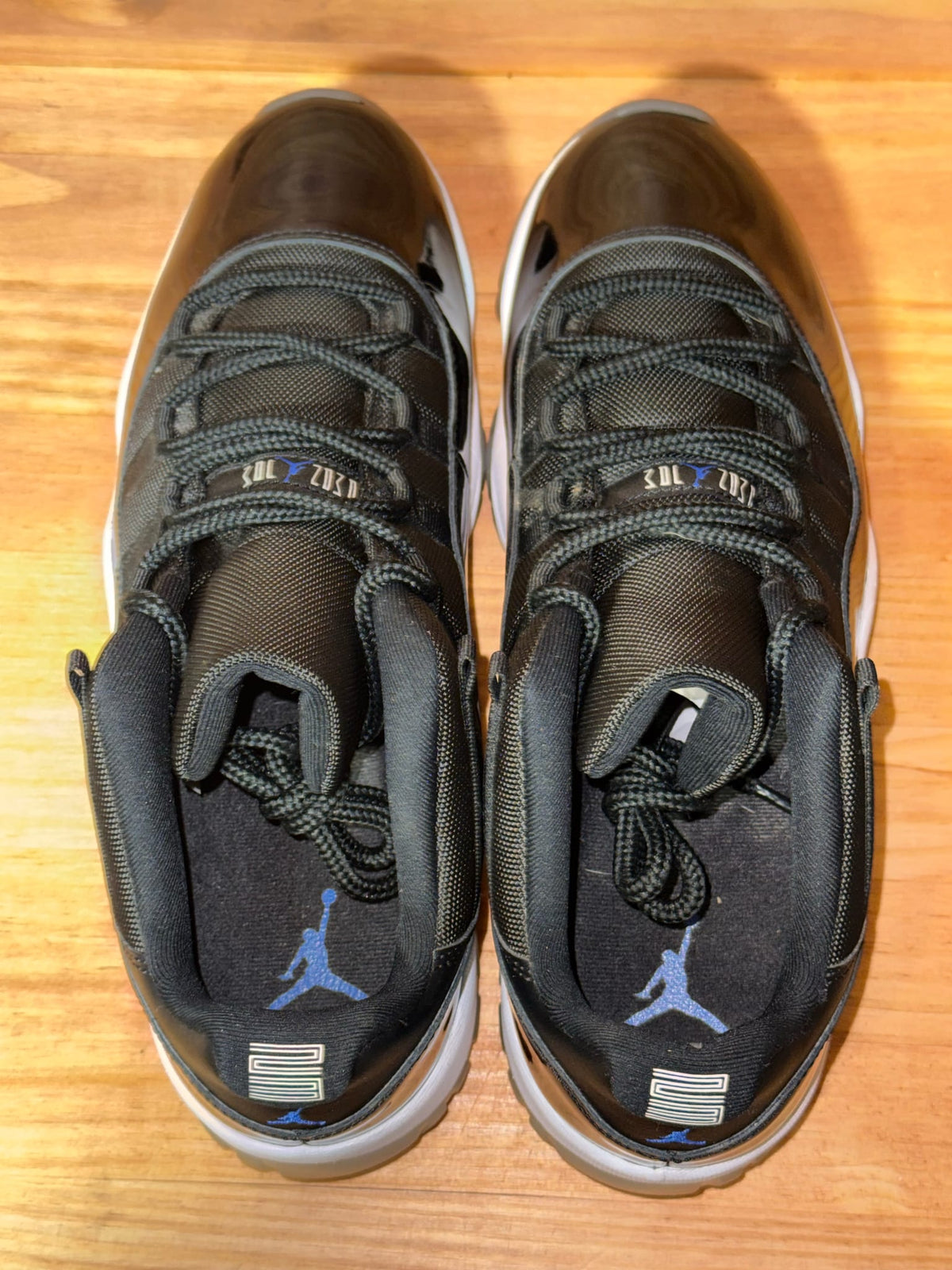 Jordan 11 Retro Low Space Jam - Size 12
