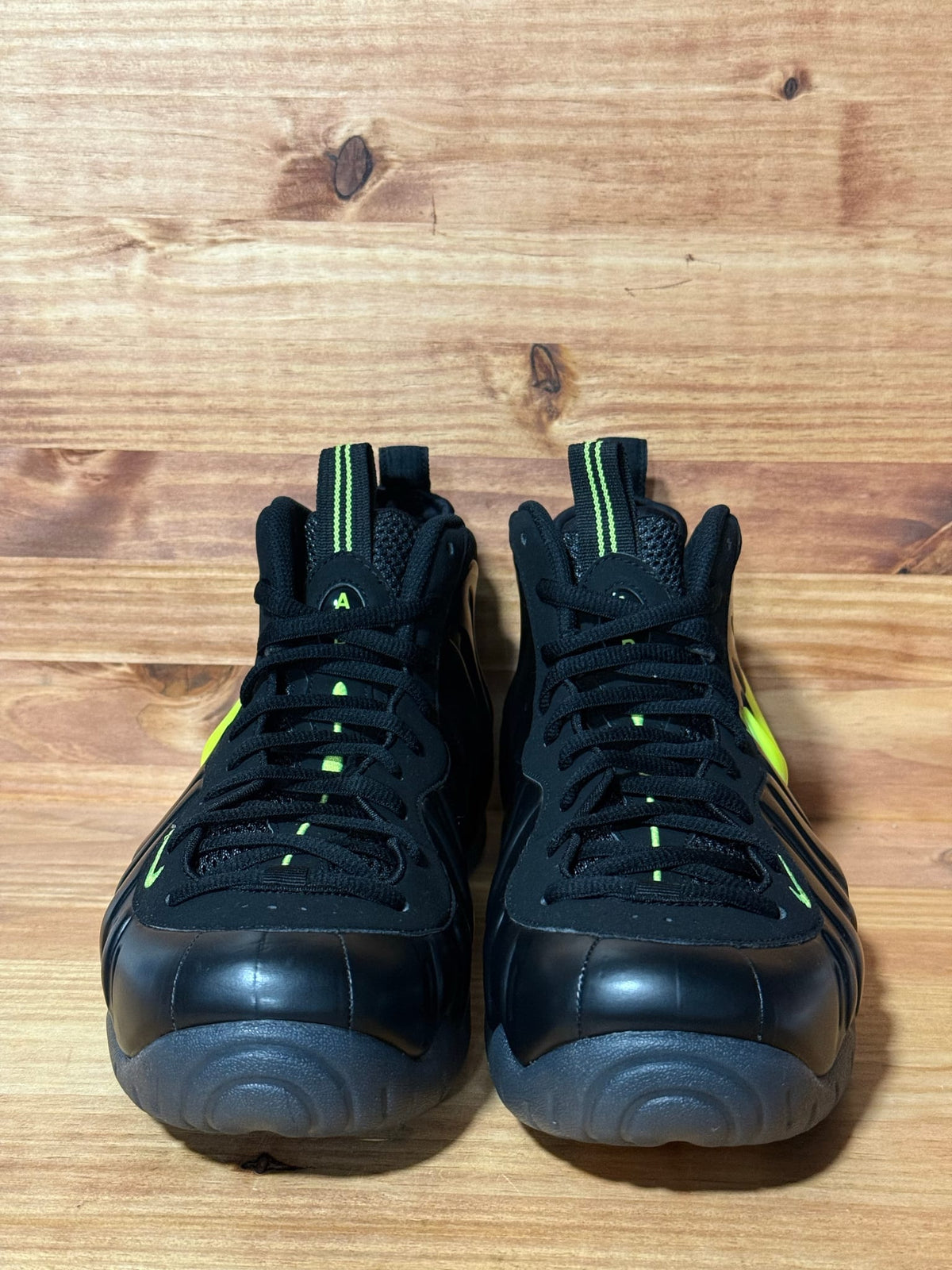 Nike Air Foamposite Pro Voltage (2026) - Size 13