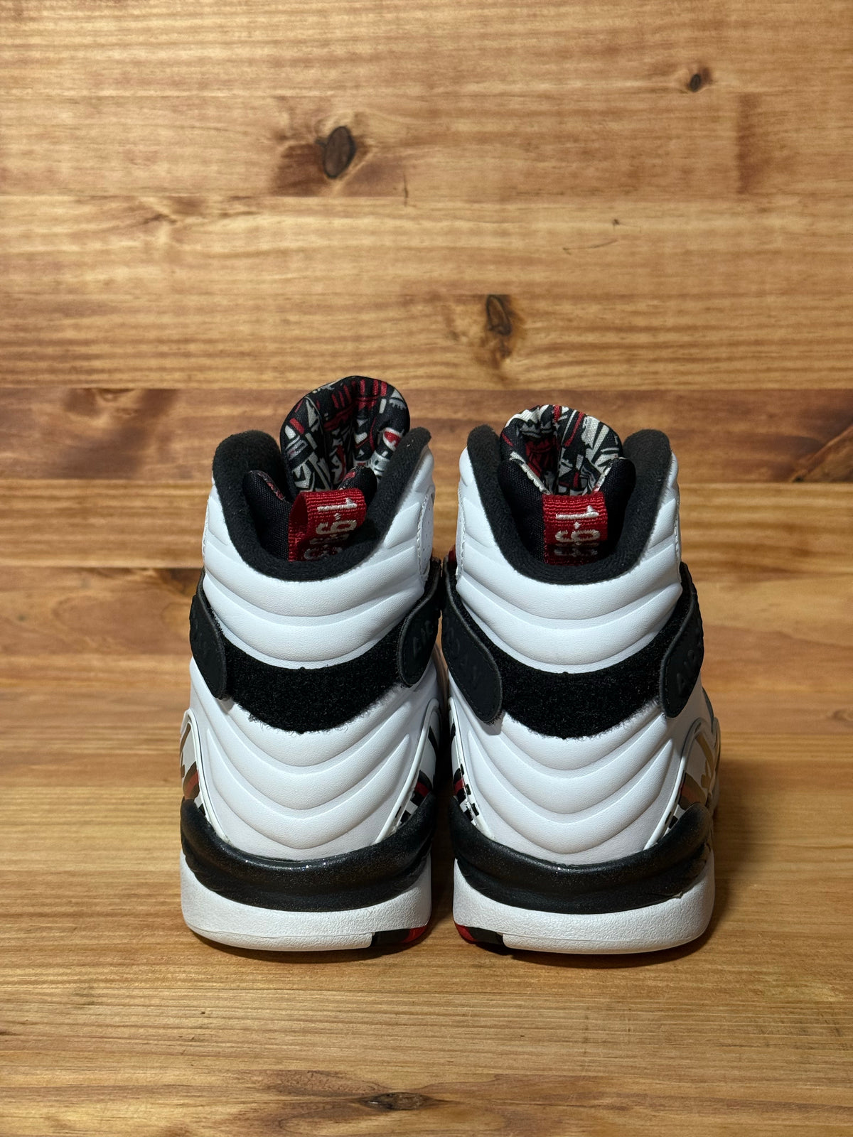 Jordan 8 Retro Alternate