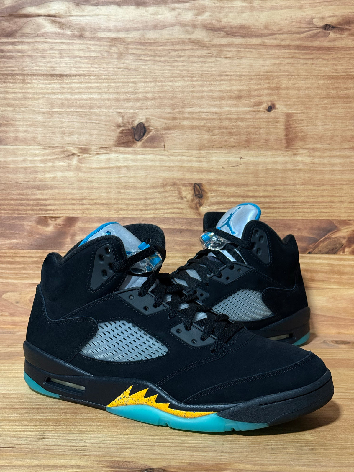 Jordan 5 Retro Aqua