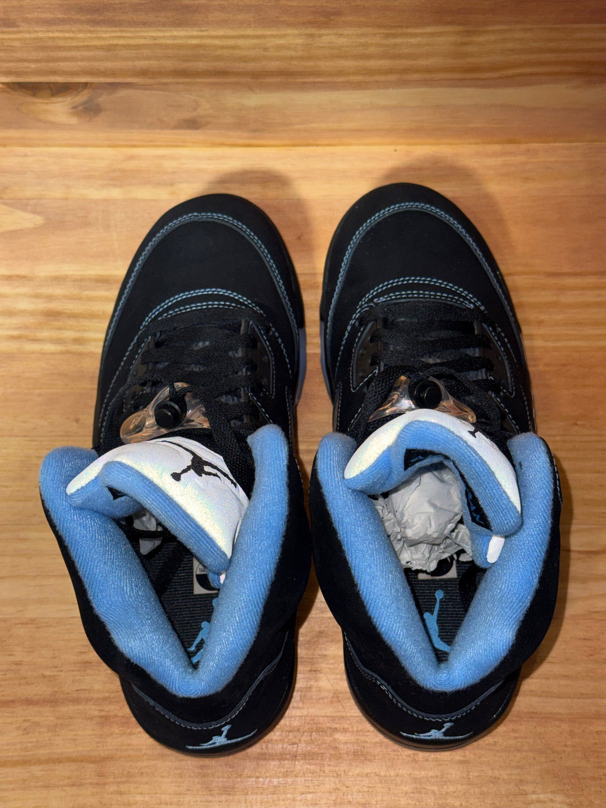 Jordan 5 Retro Black University Blue (2026)