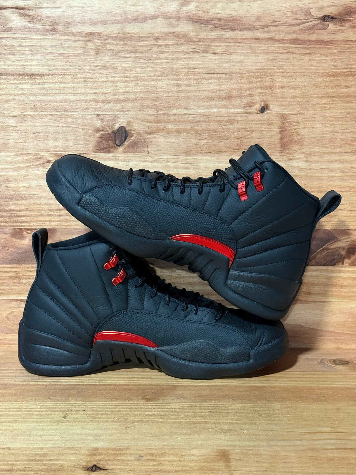 Jordan 12 Retro Bloodline - Size 12