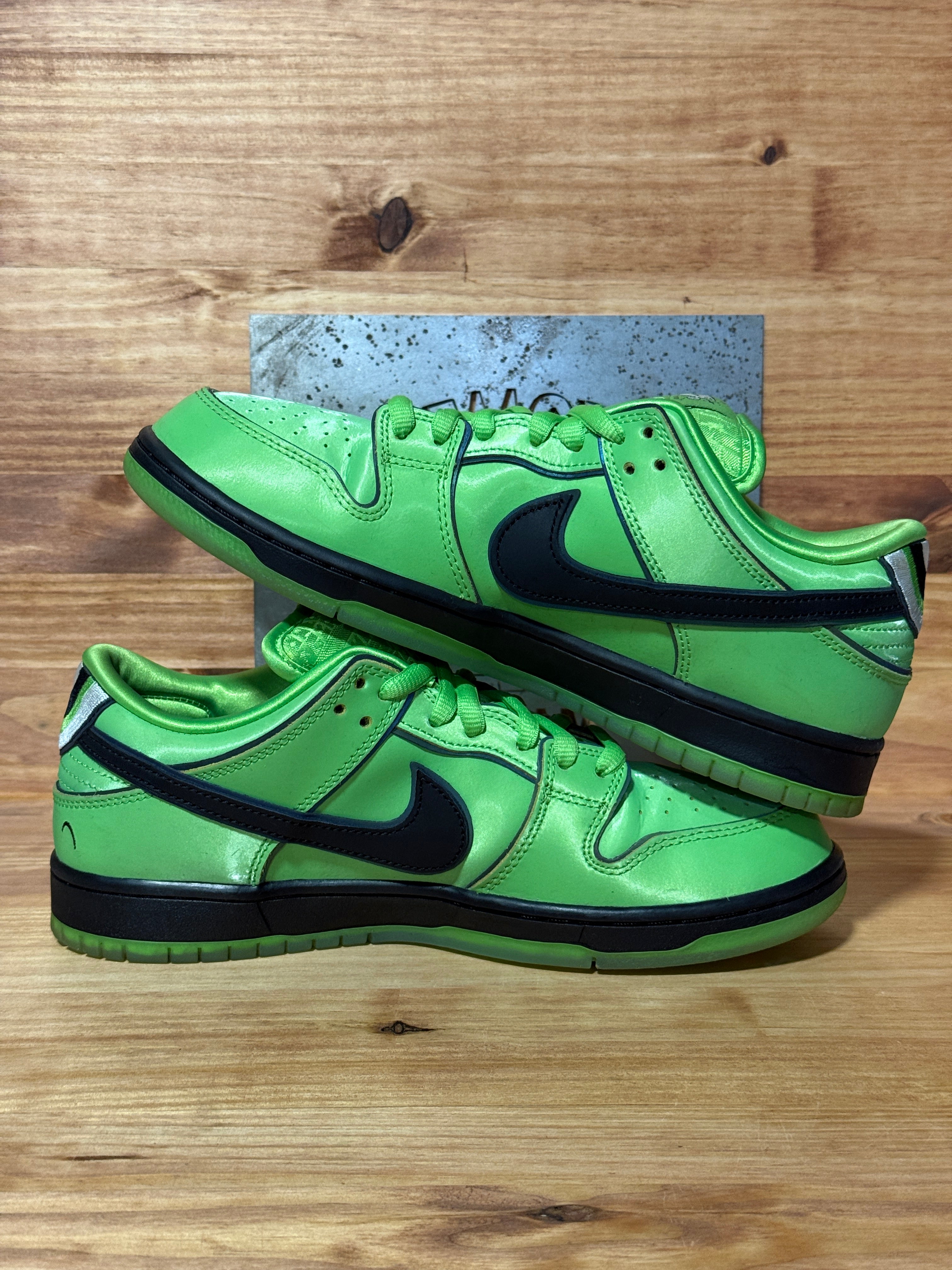 Nike SB Dunk Low The Powerpuff Girls Buttercup