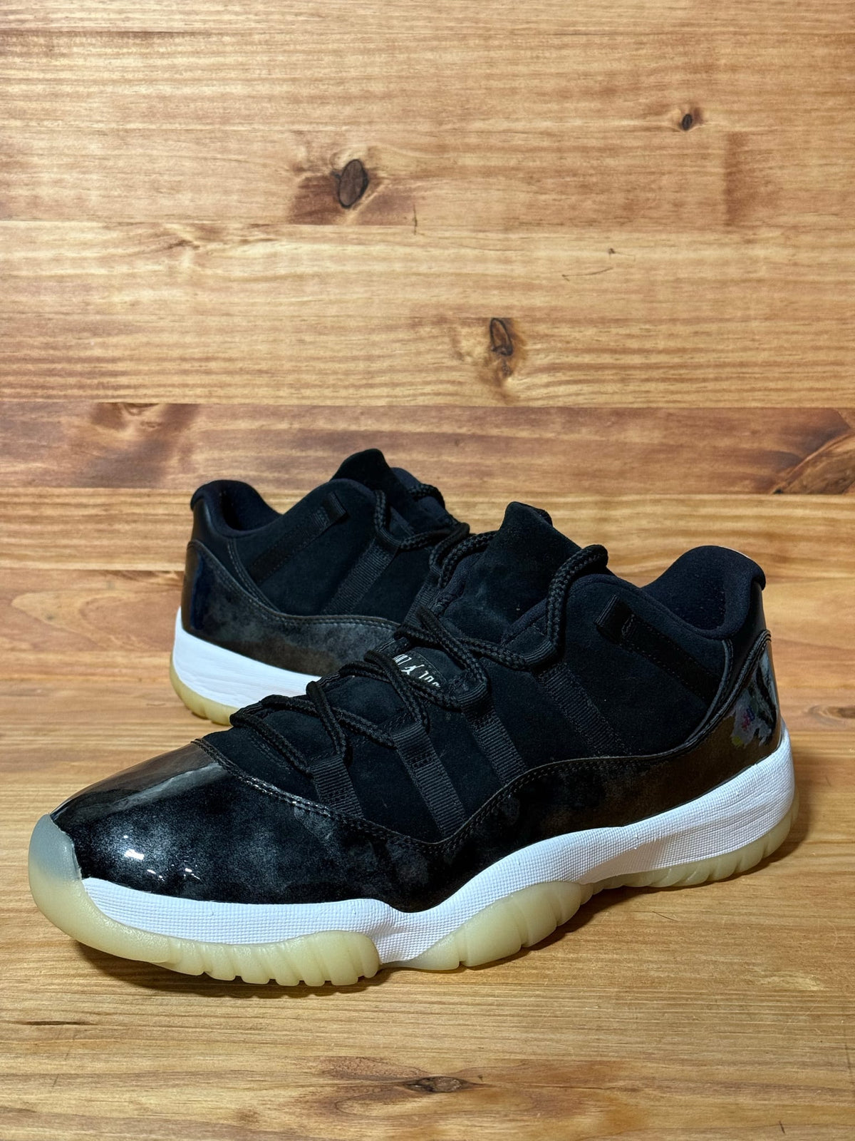 Jordan 11 Retro Low Barons - Size 11.5