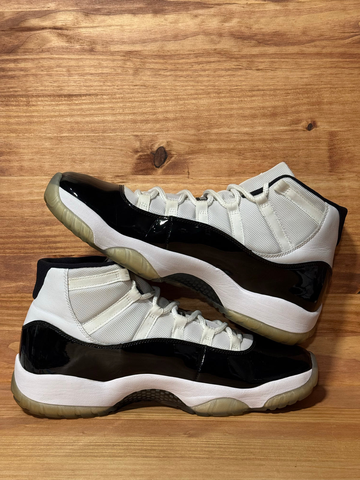 Jordan 11 Retro Concord (2018)
