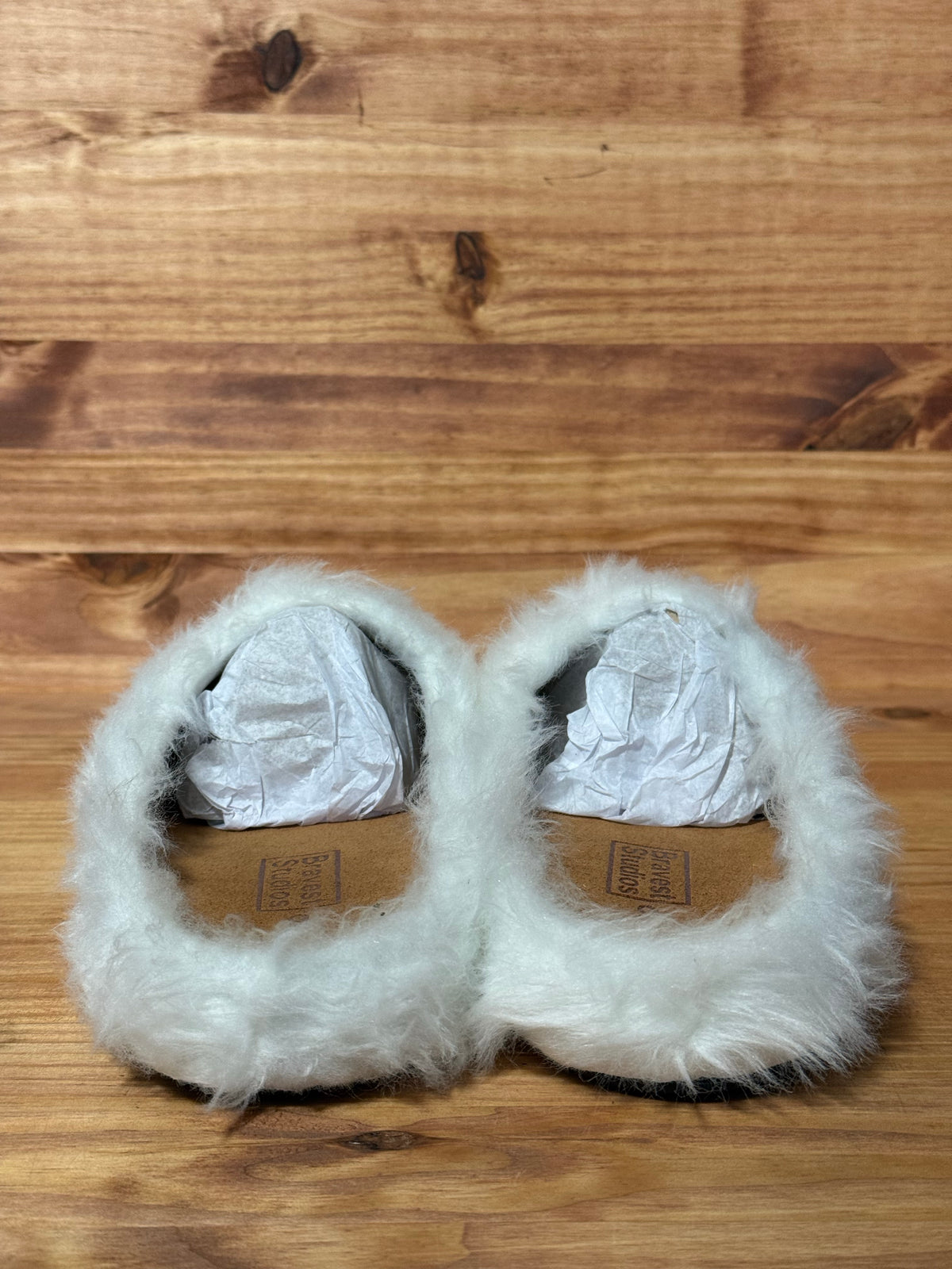 Bravest Studios Bear Claw Mule White