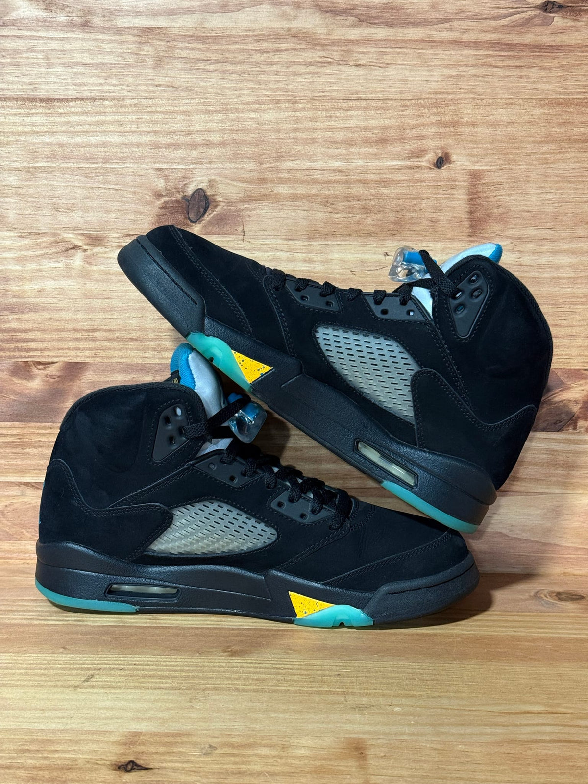 Jordan 5 Retro Aqua - Size 10.5