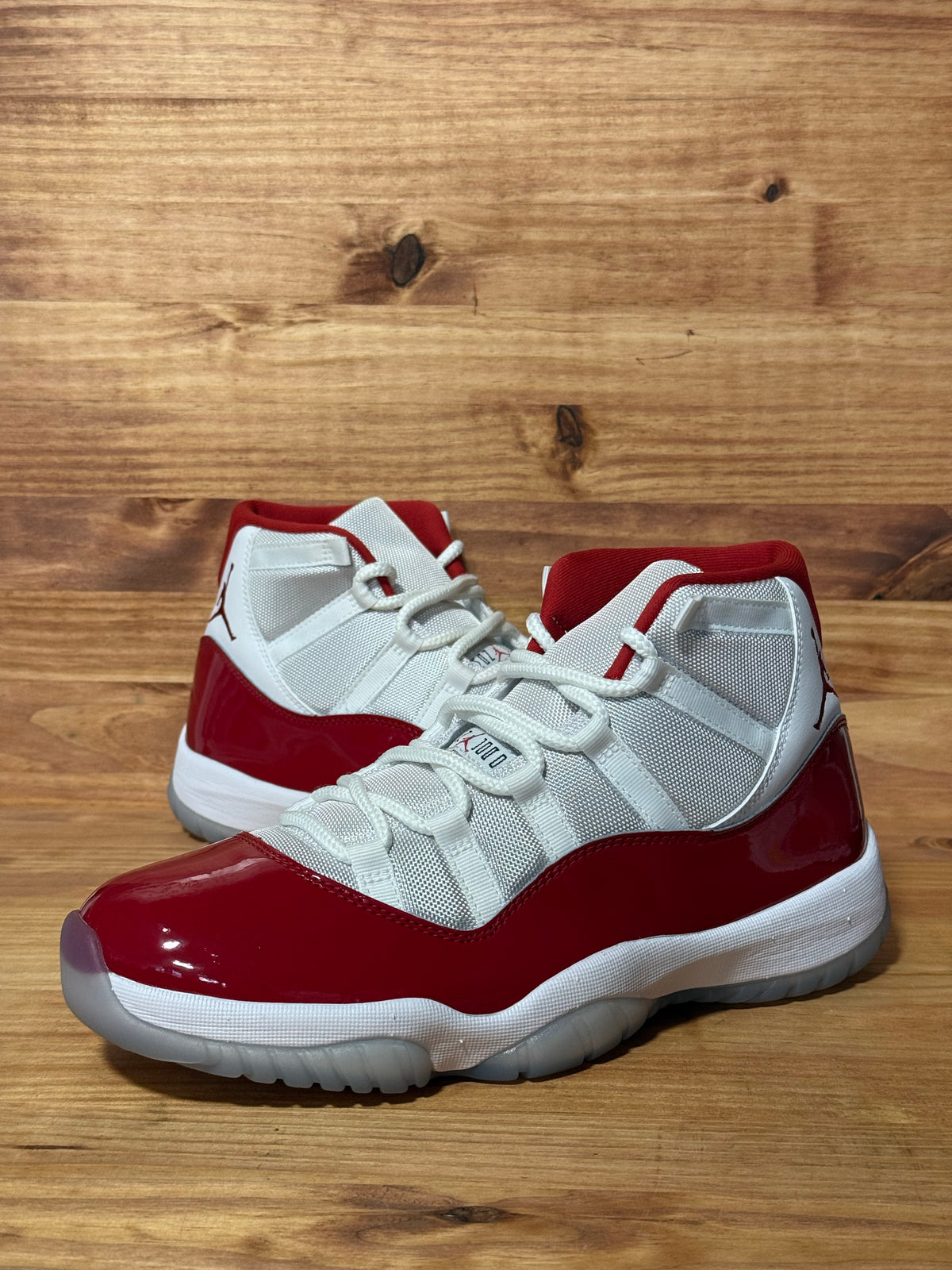 Jordan 11 Retro Cherry (2022)