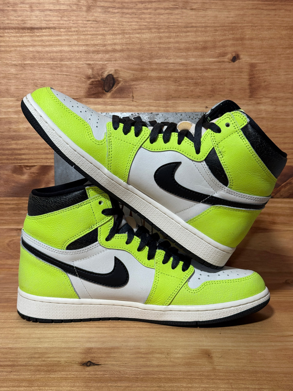 Jordan 1 Retro High OG Visionaire