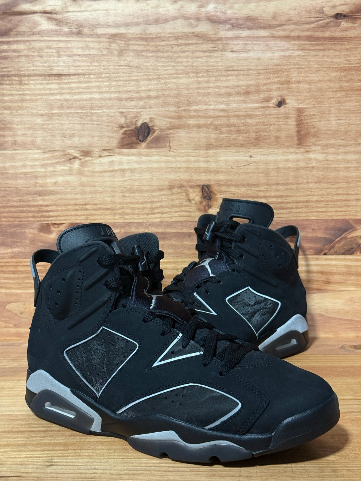 Jordan 6 Retro Cap and Gown