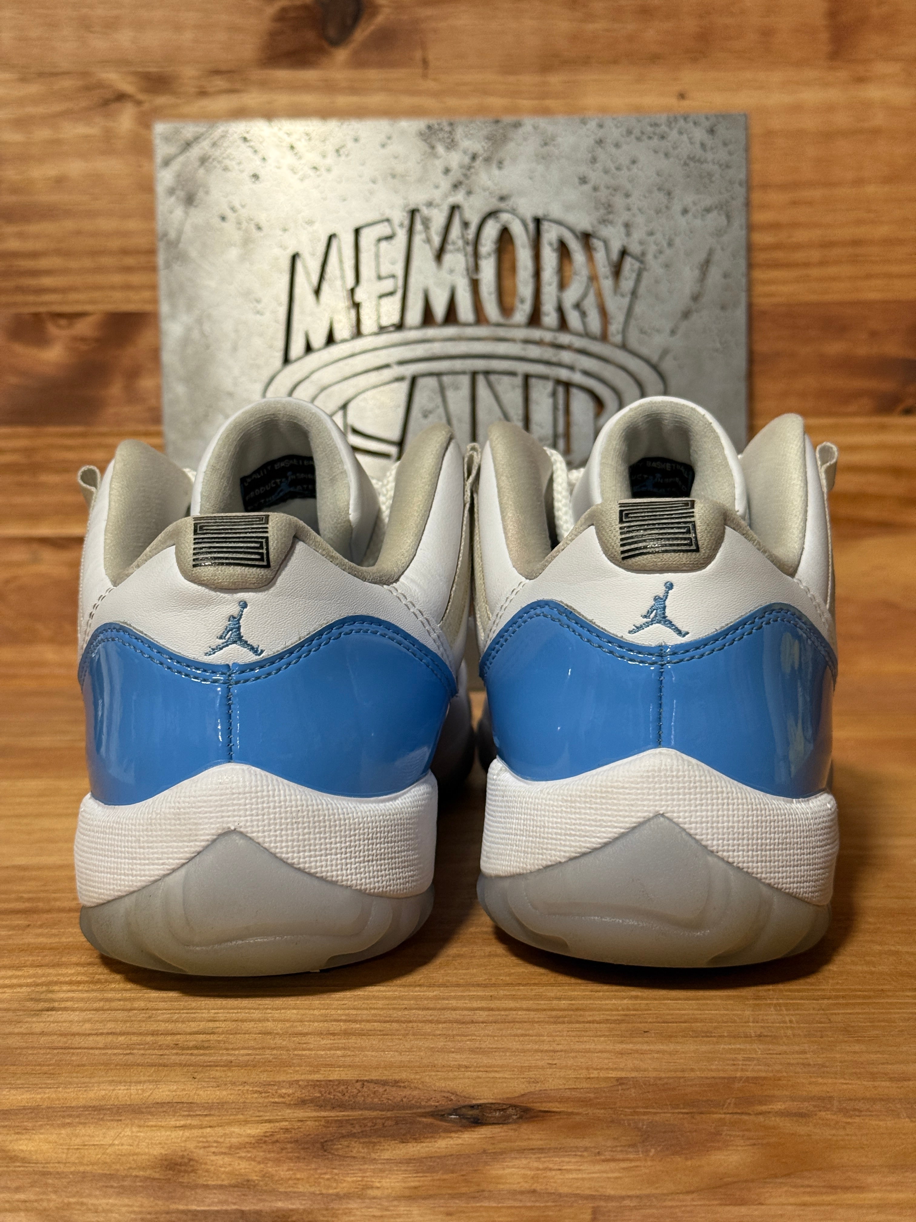 Jordan 11 Retro Low University Blue (2026)