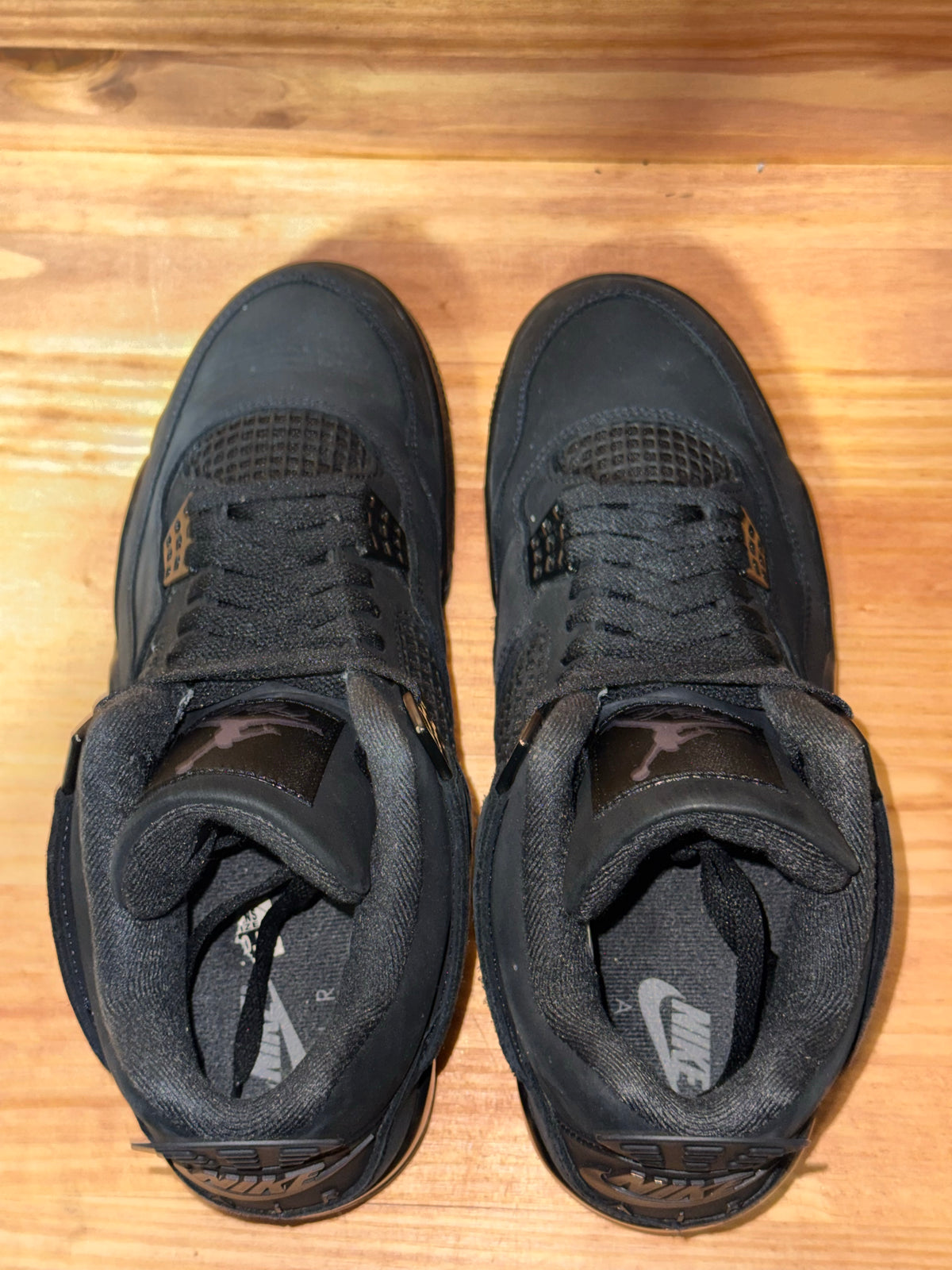 Jordan 4 Retro Black Cat (2025)
