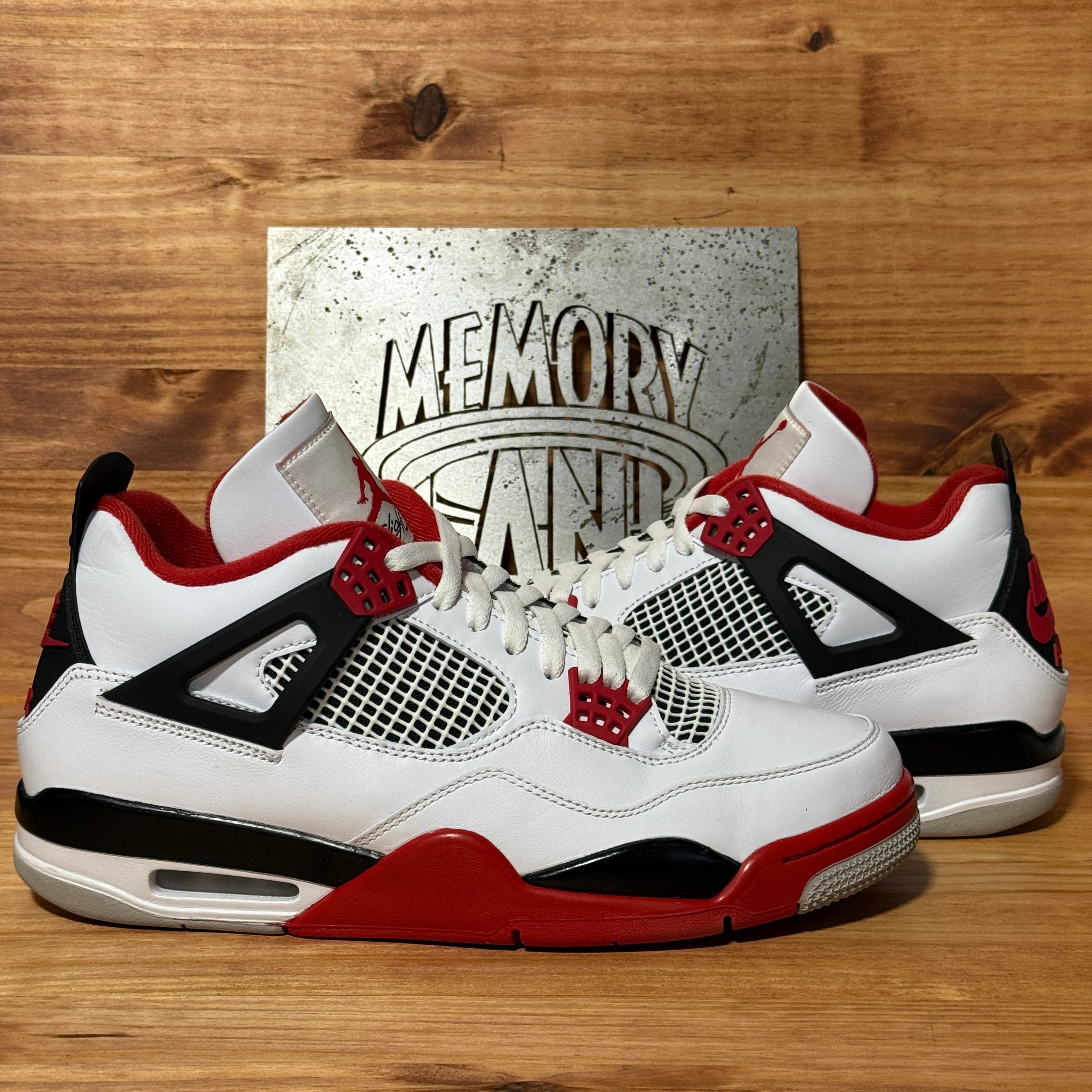 Jordan 4 Retro Fire Red (2020)