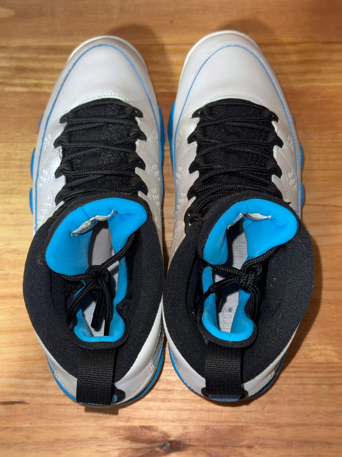 Jordan 9 Retro Powder Blue (2024) - Size 9.5
