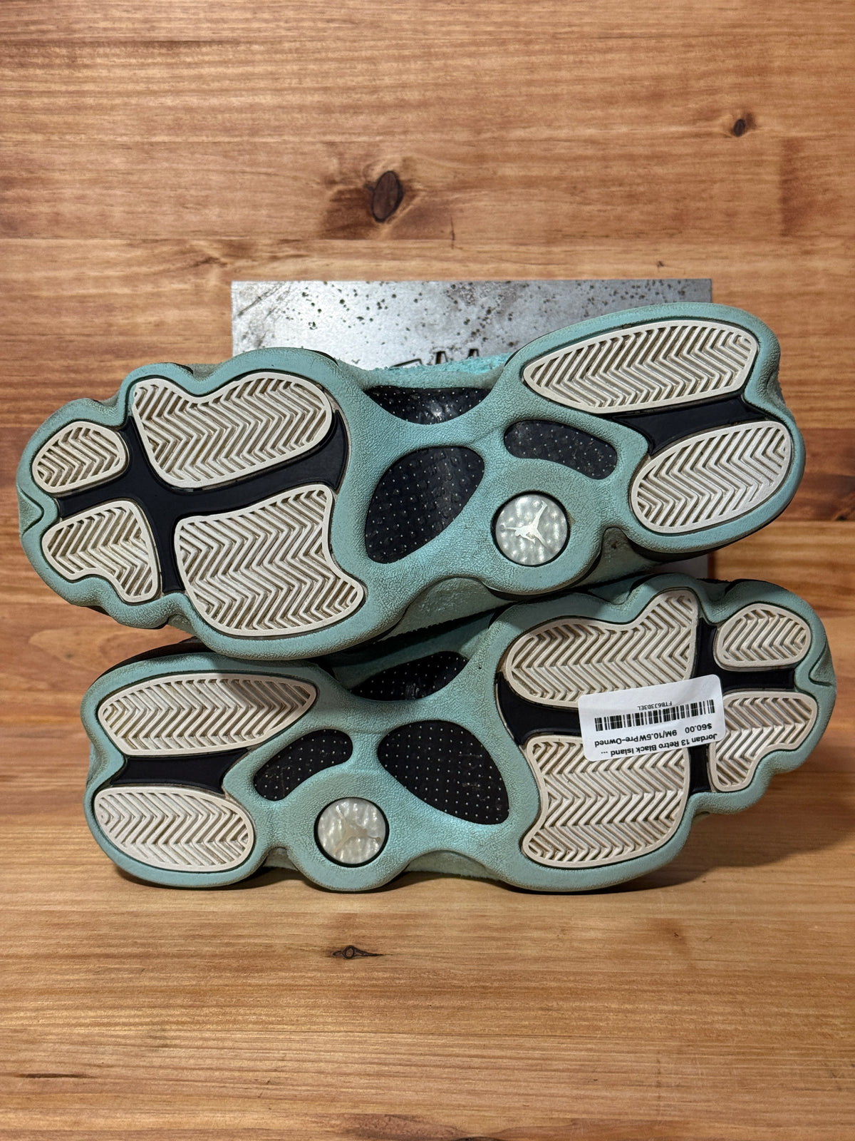 Jordan 13 Retro Black Island Green