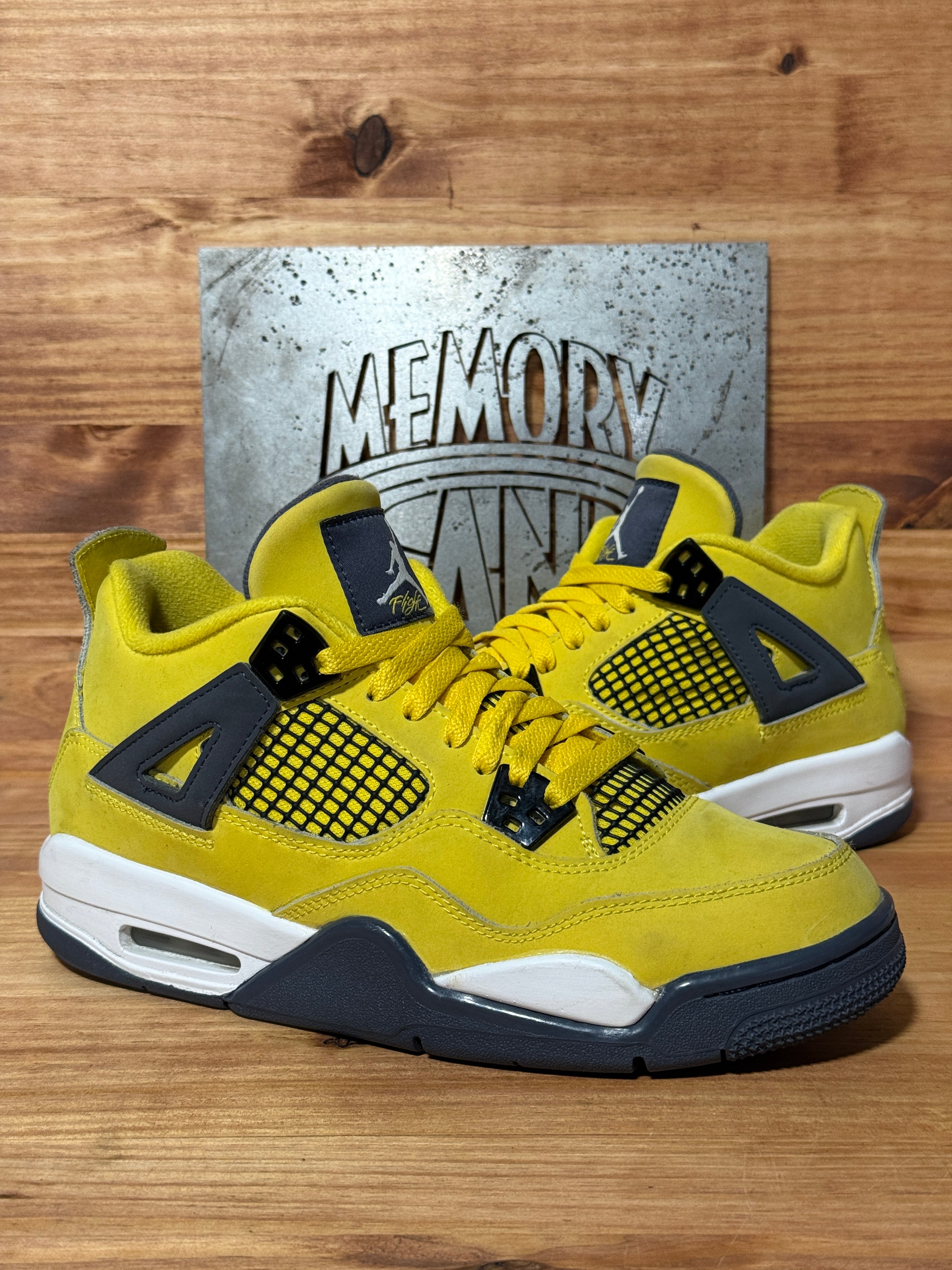 Jordan 4 Retro Lightning (2021) (GS)