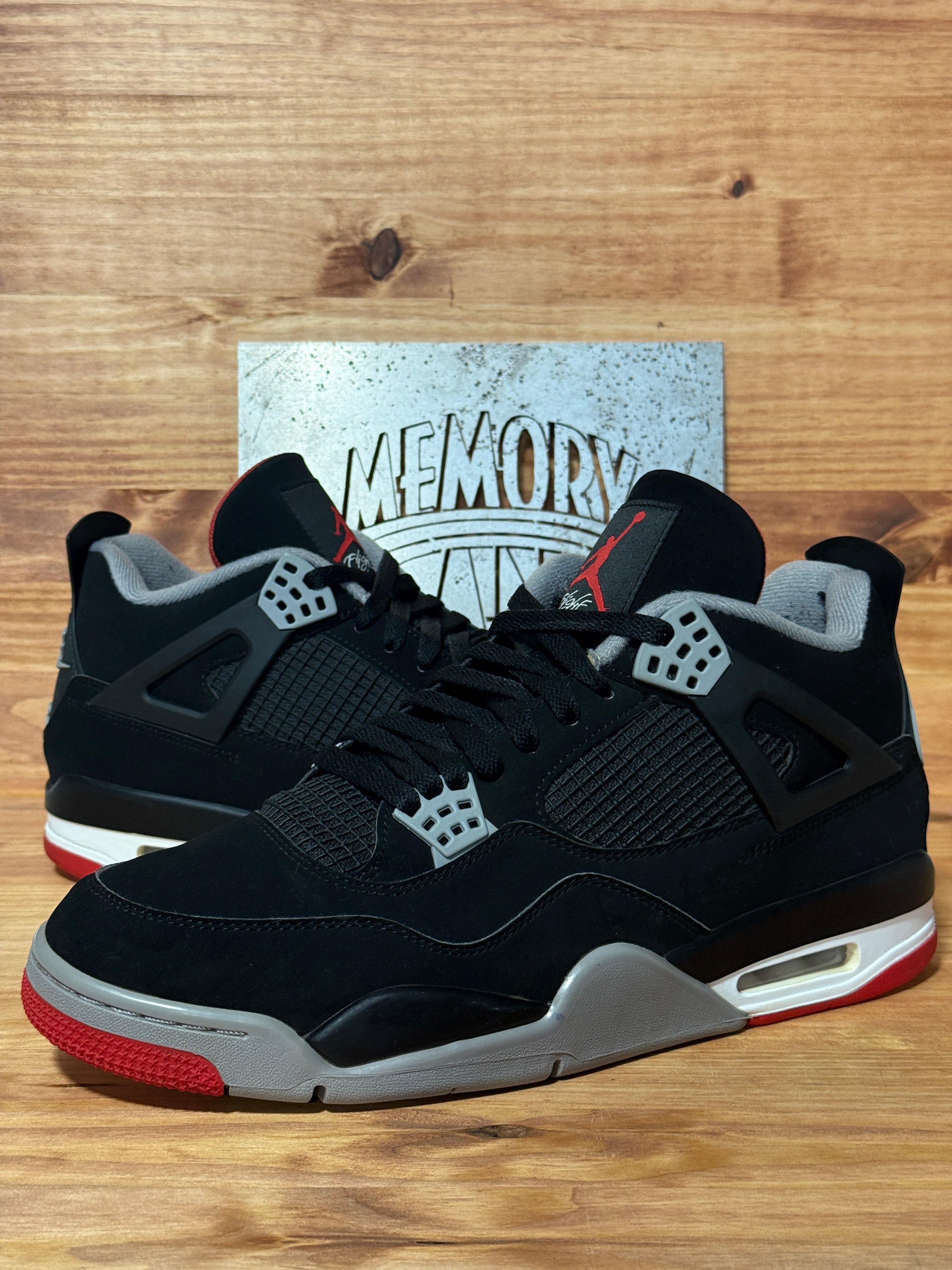 Jordan 4 Retro Bred (2019)