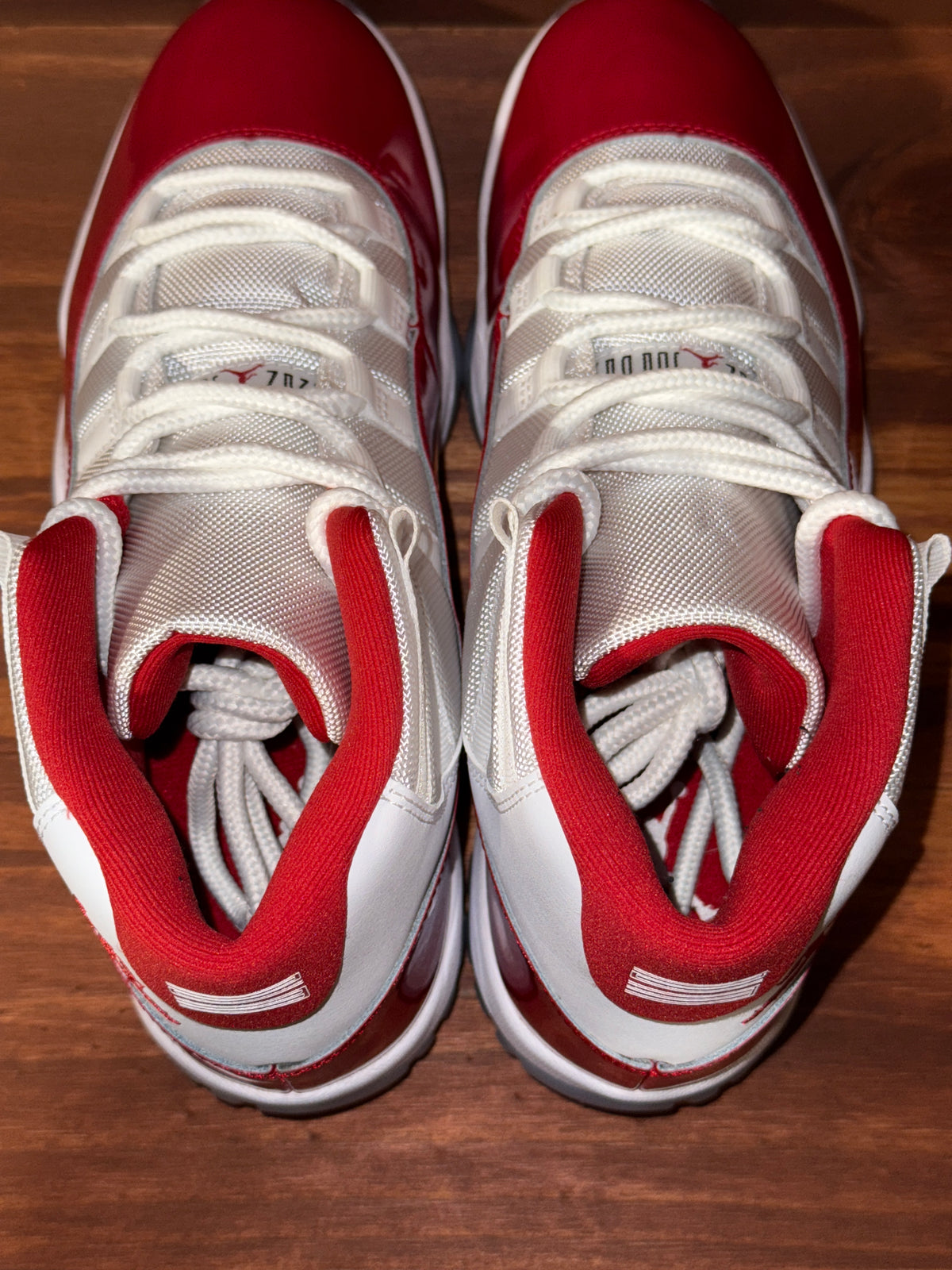 Jordan 11 Retro Cherry (2022)