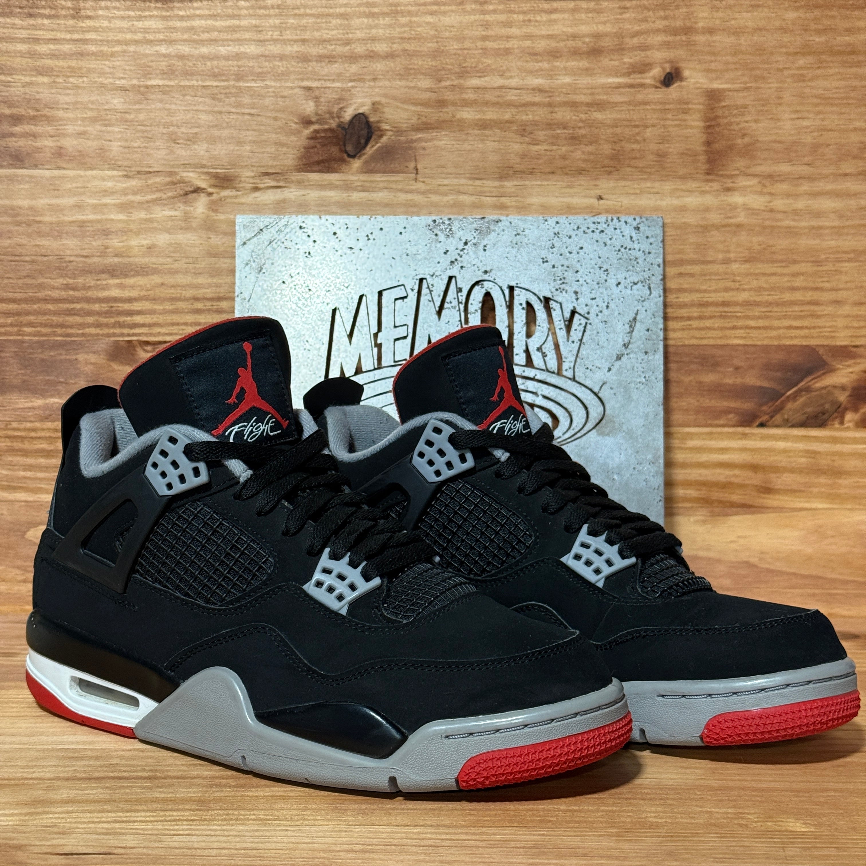 Jordan 4 Retro Bred (2019)