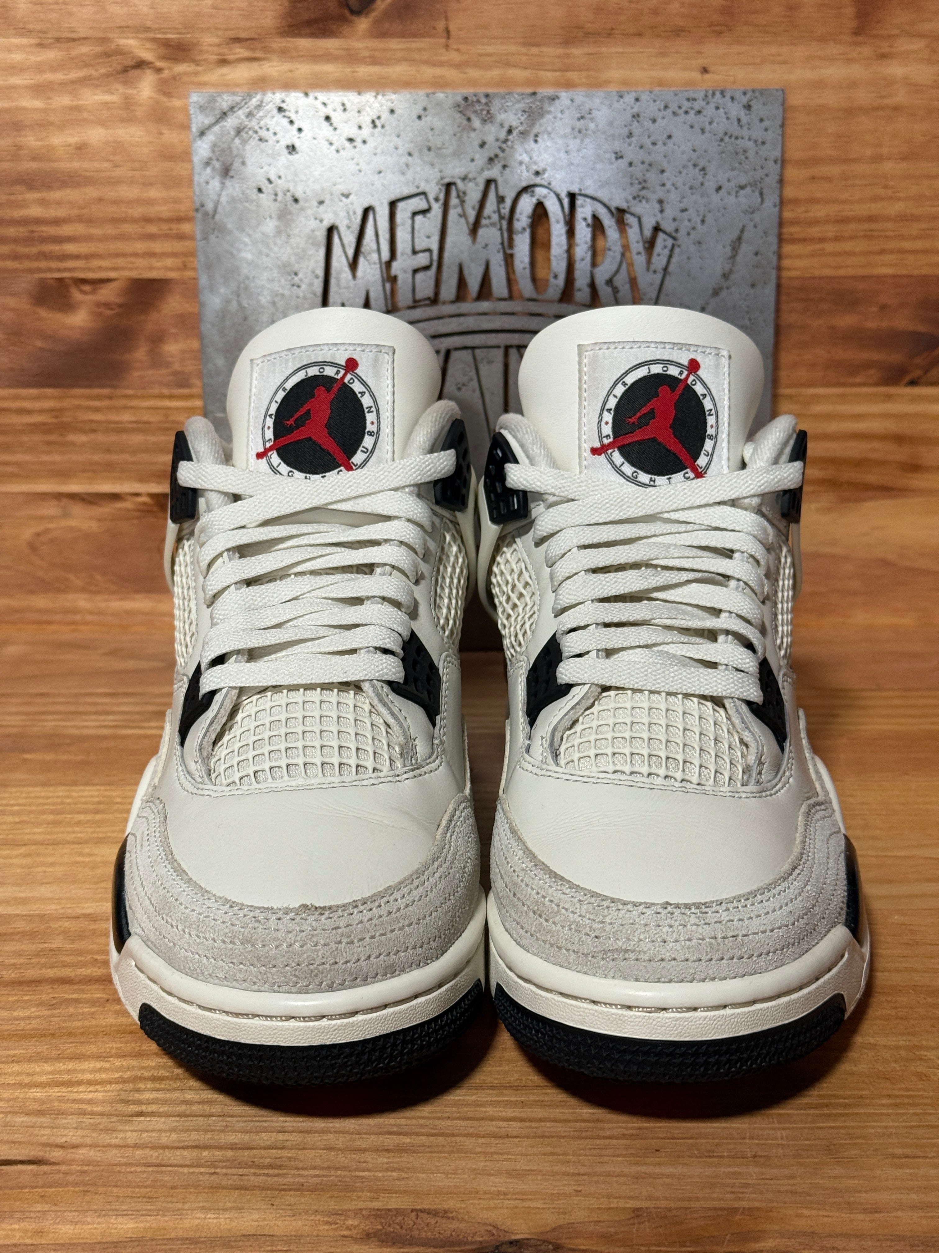 Jordan 4 Retro OG Flight Club