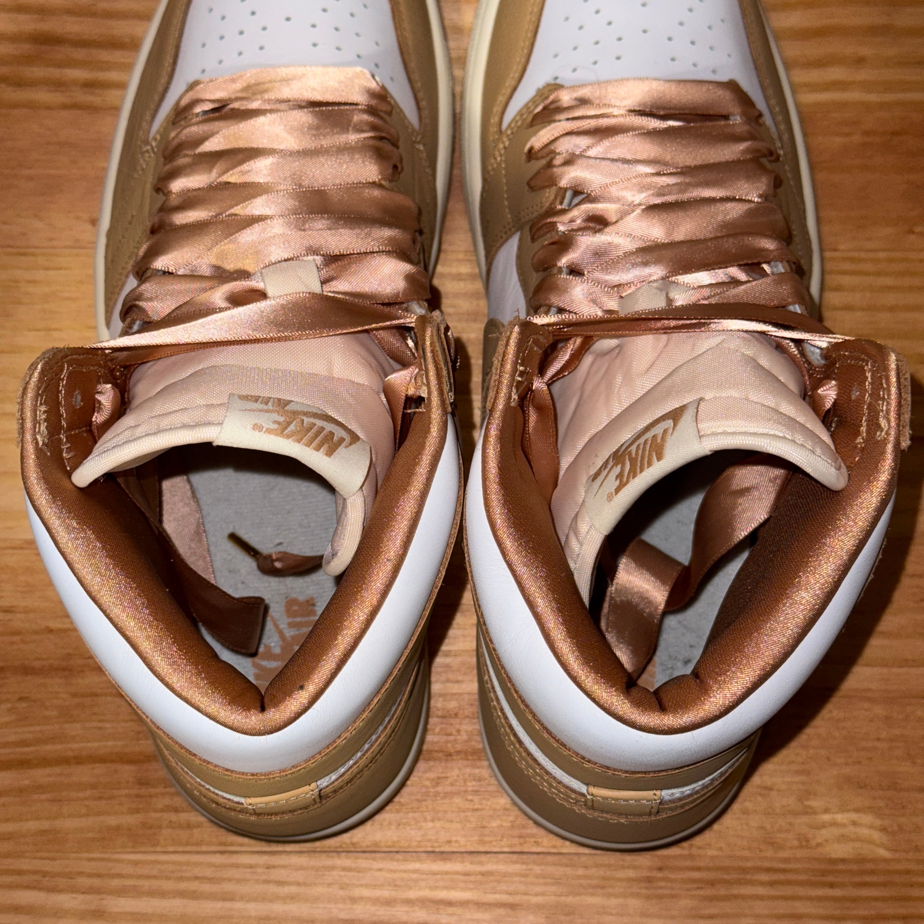 Jordan 1 Retro High OG Praline (Women's)