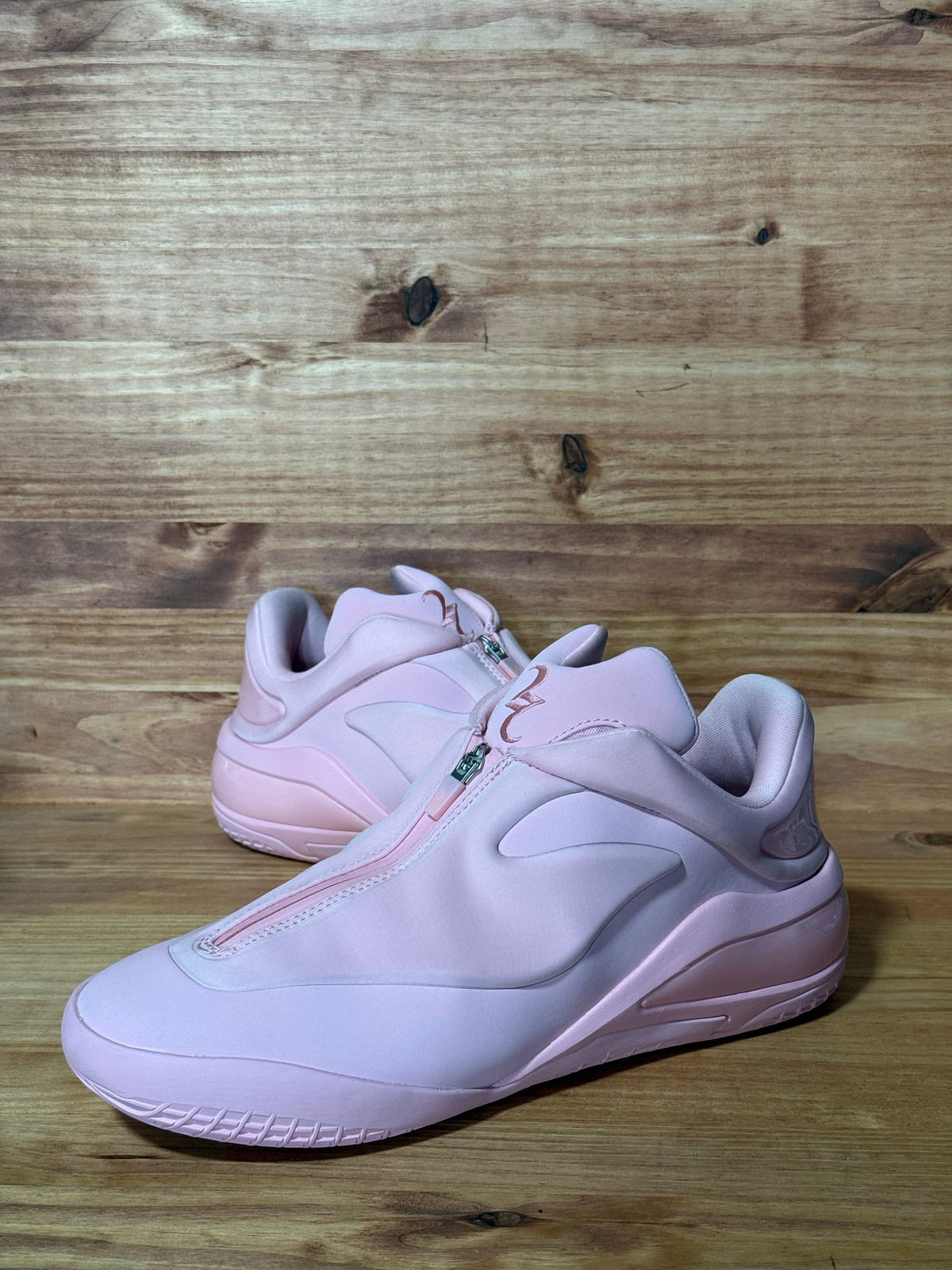 Converse SHAI 001 Blush - Size 11