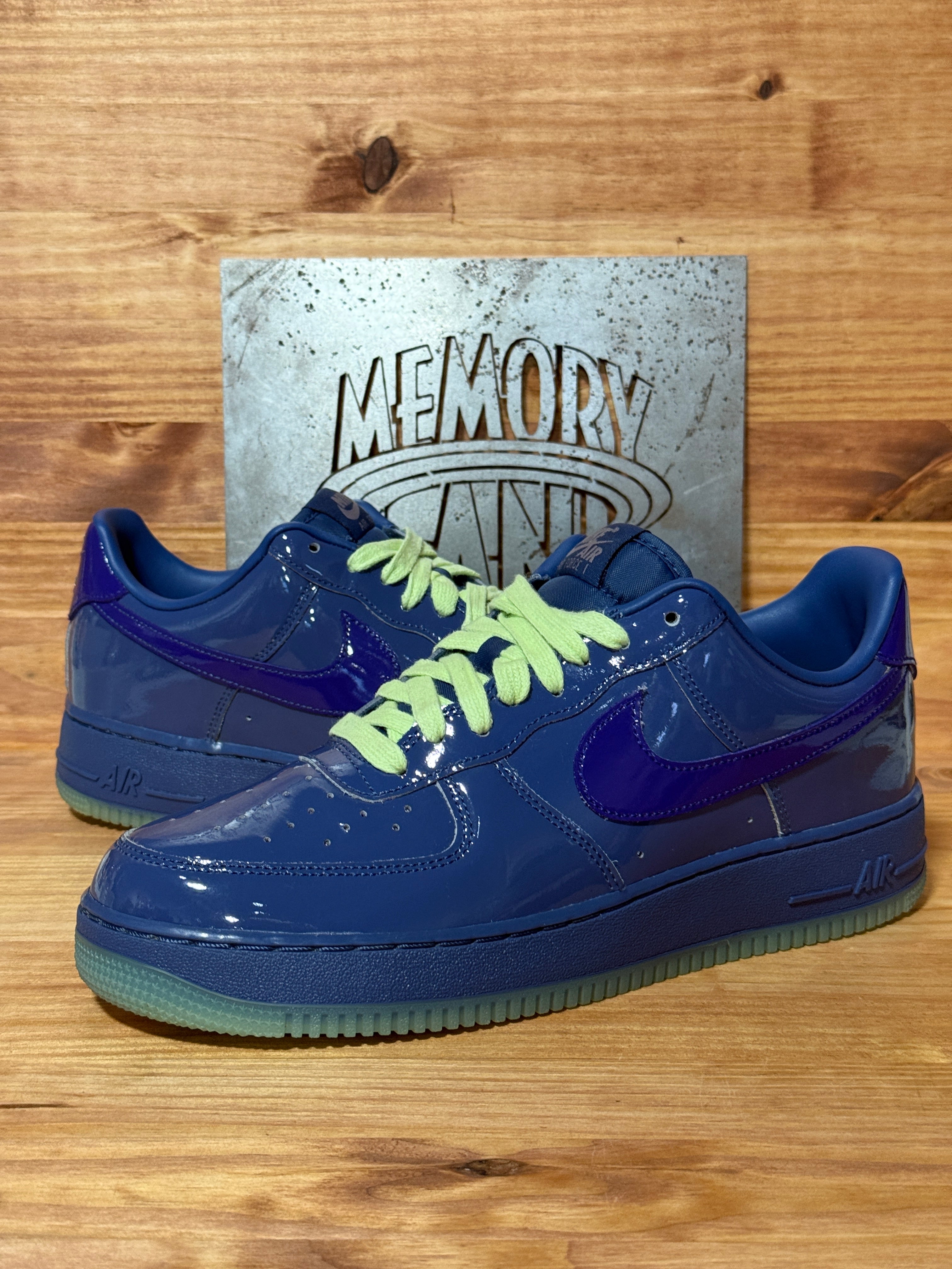Nike Air Force 1 Low Patent Leather Mystic Navy Grape Ice