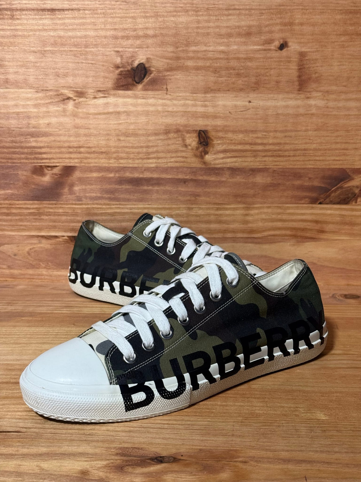 Burberry Logo-print Lace-up Sneaker Green Camo - Size 12
