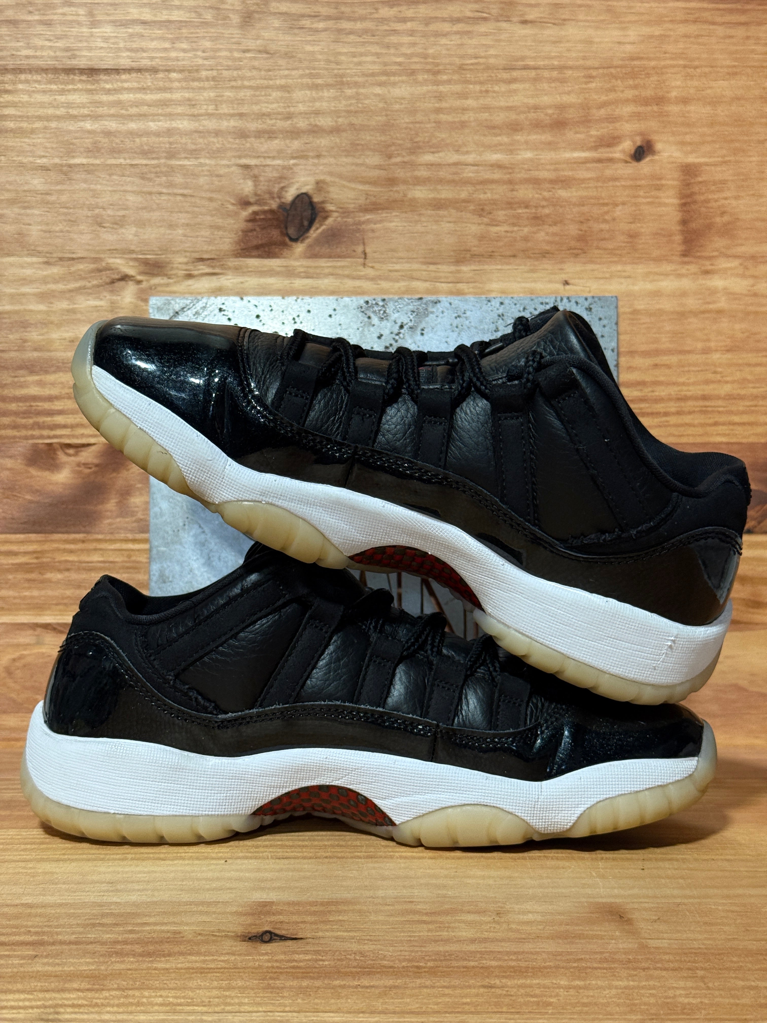 Jordan 11 Retro Low 72-10 (GS)