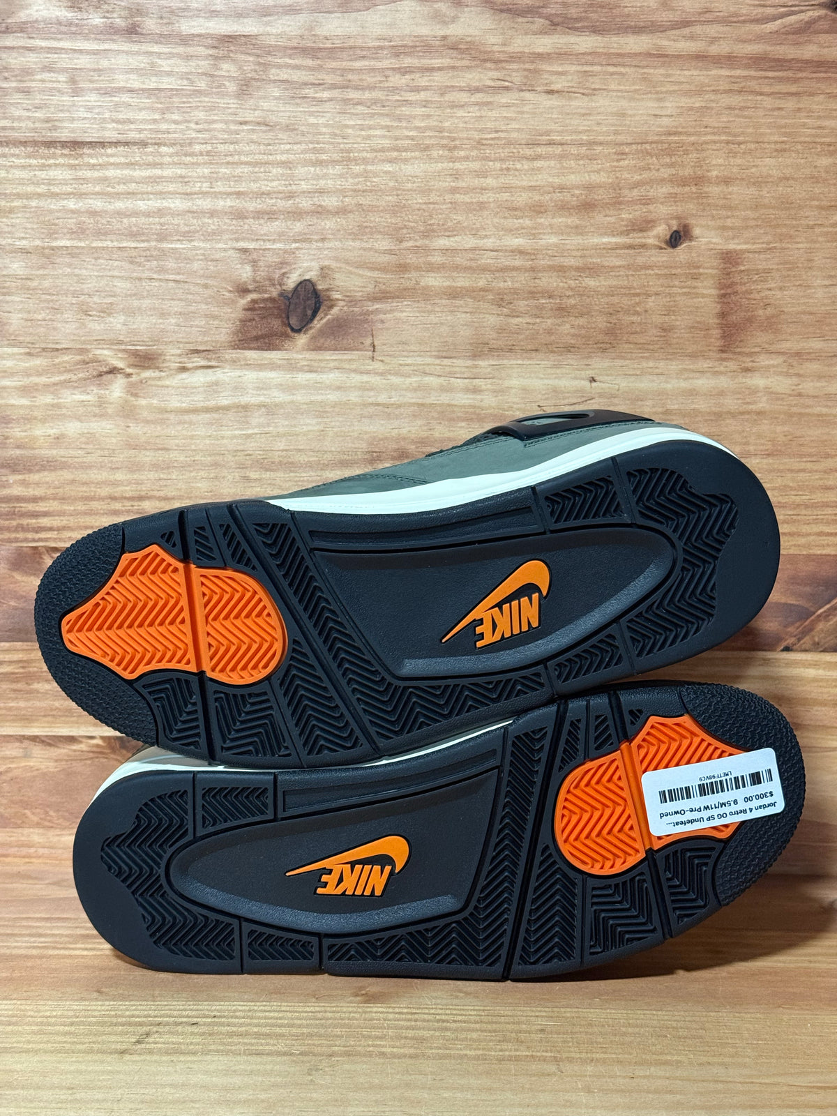 Jordan 4 Retro OG SP Undefeated (2025)