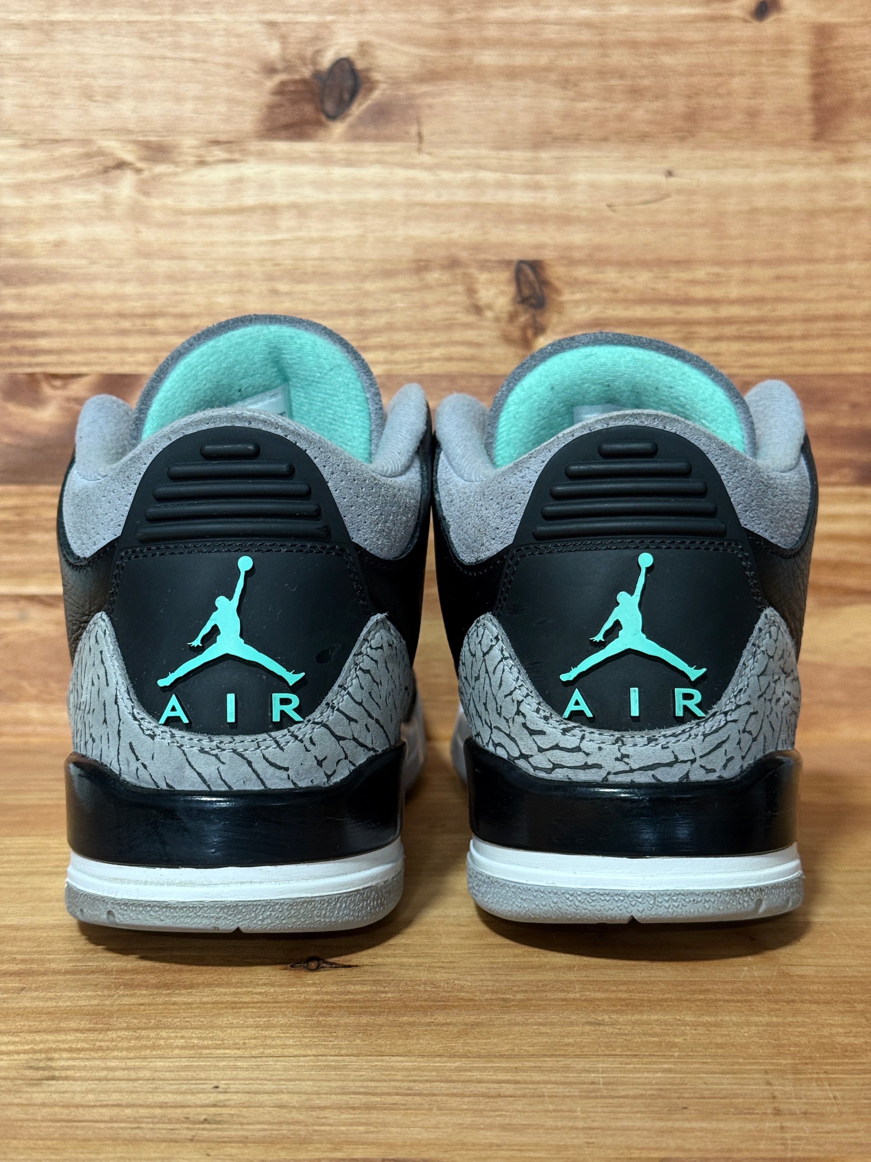 Jordan 3 Retro Green Glow