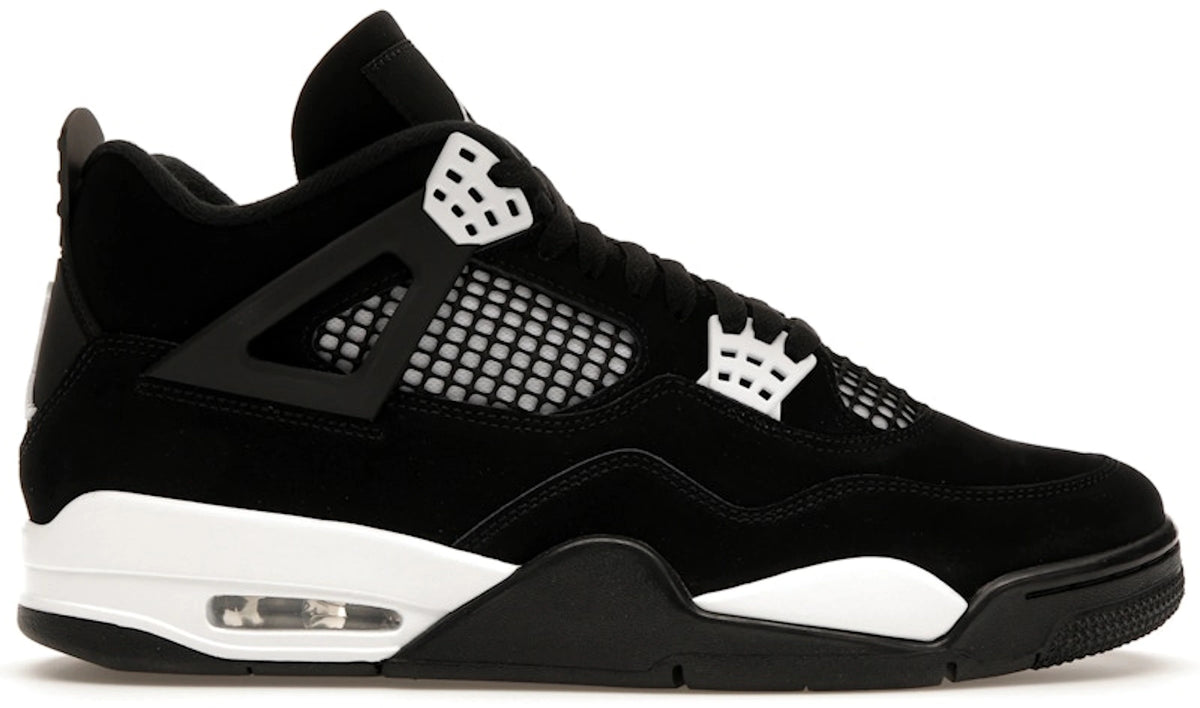 Jordan 4 Retro White Thunder - Size 8