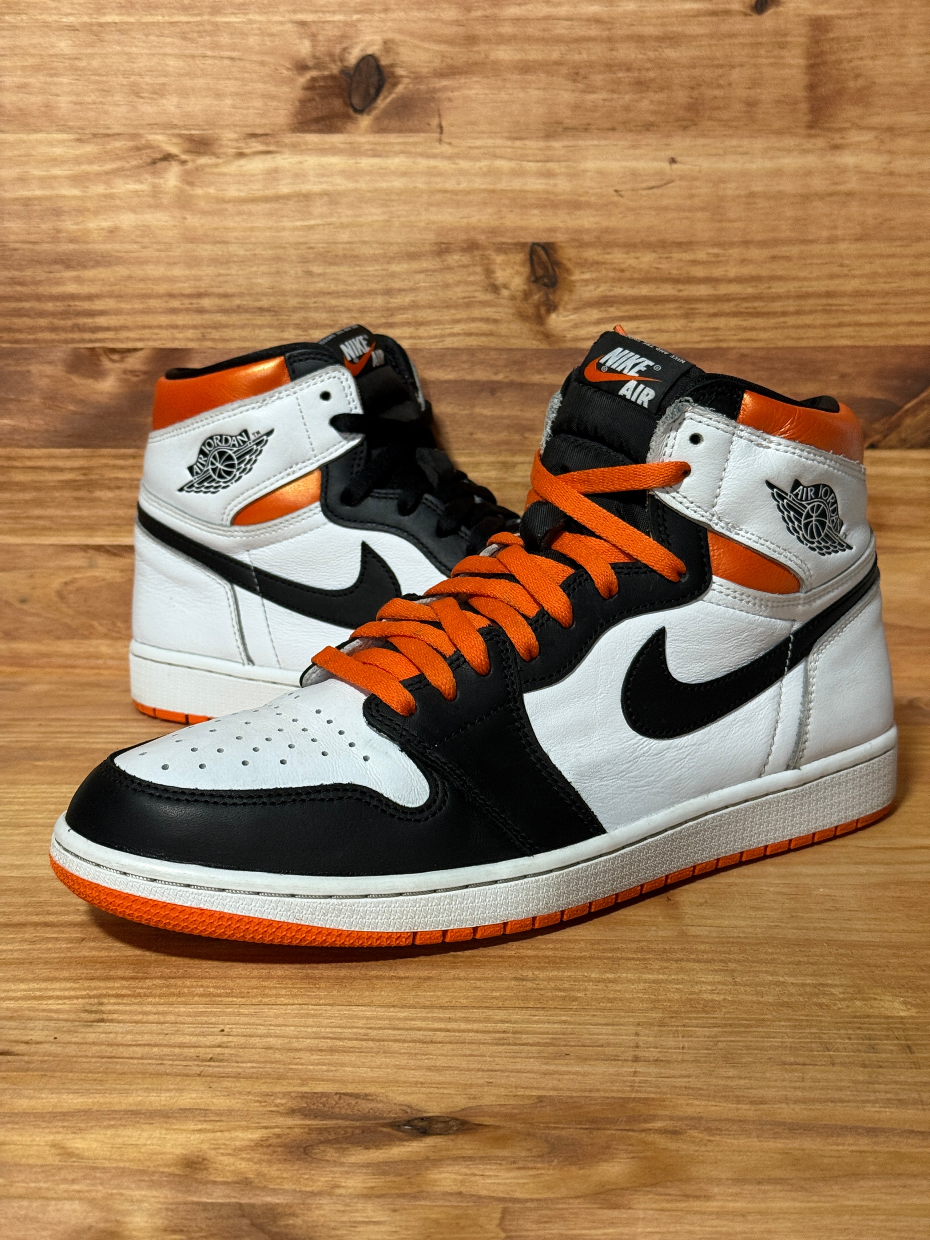 Jordan 1 Retro High Electro Orange