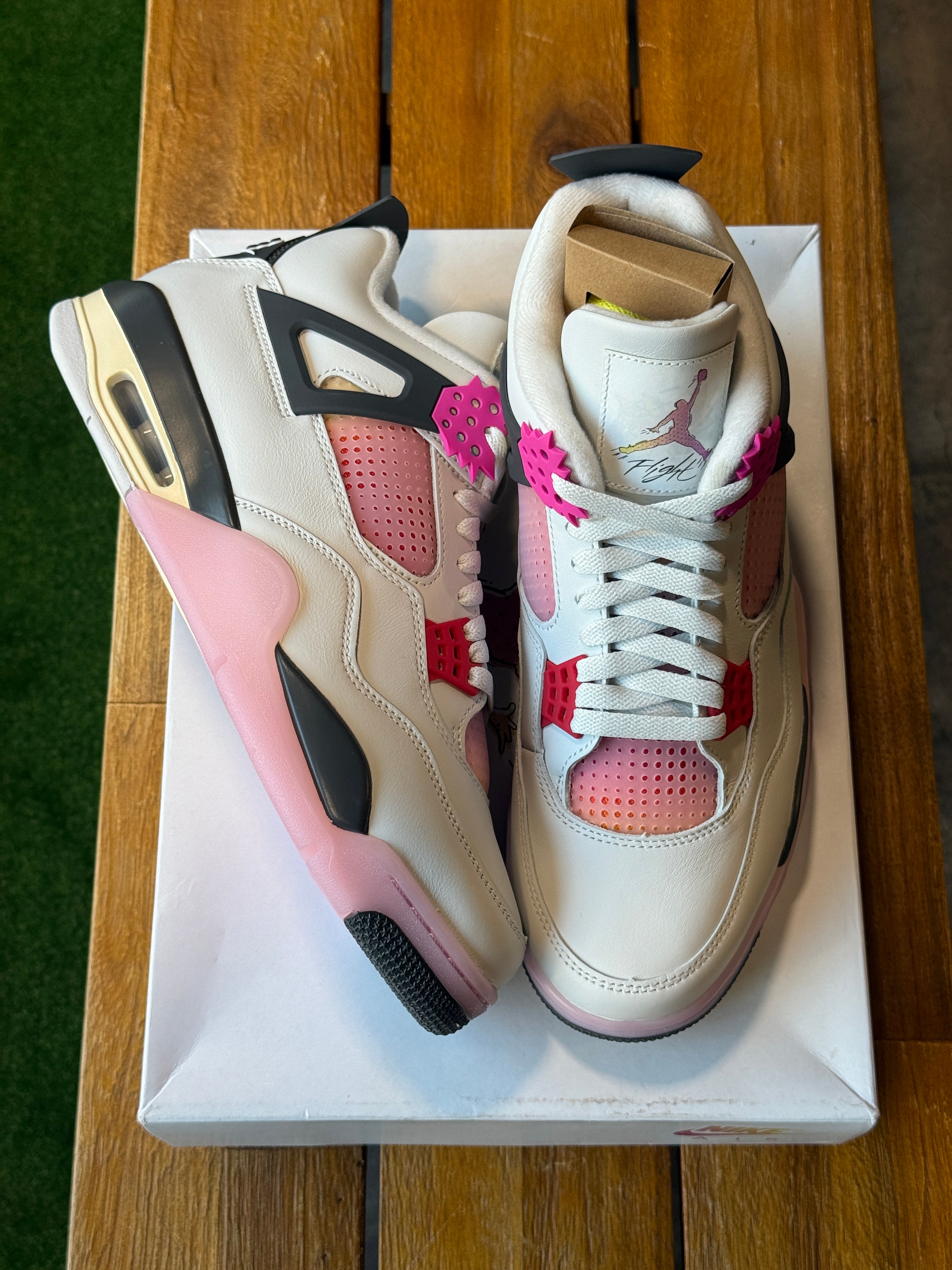Jordan 4 Retro Comic