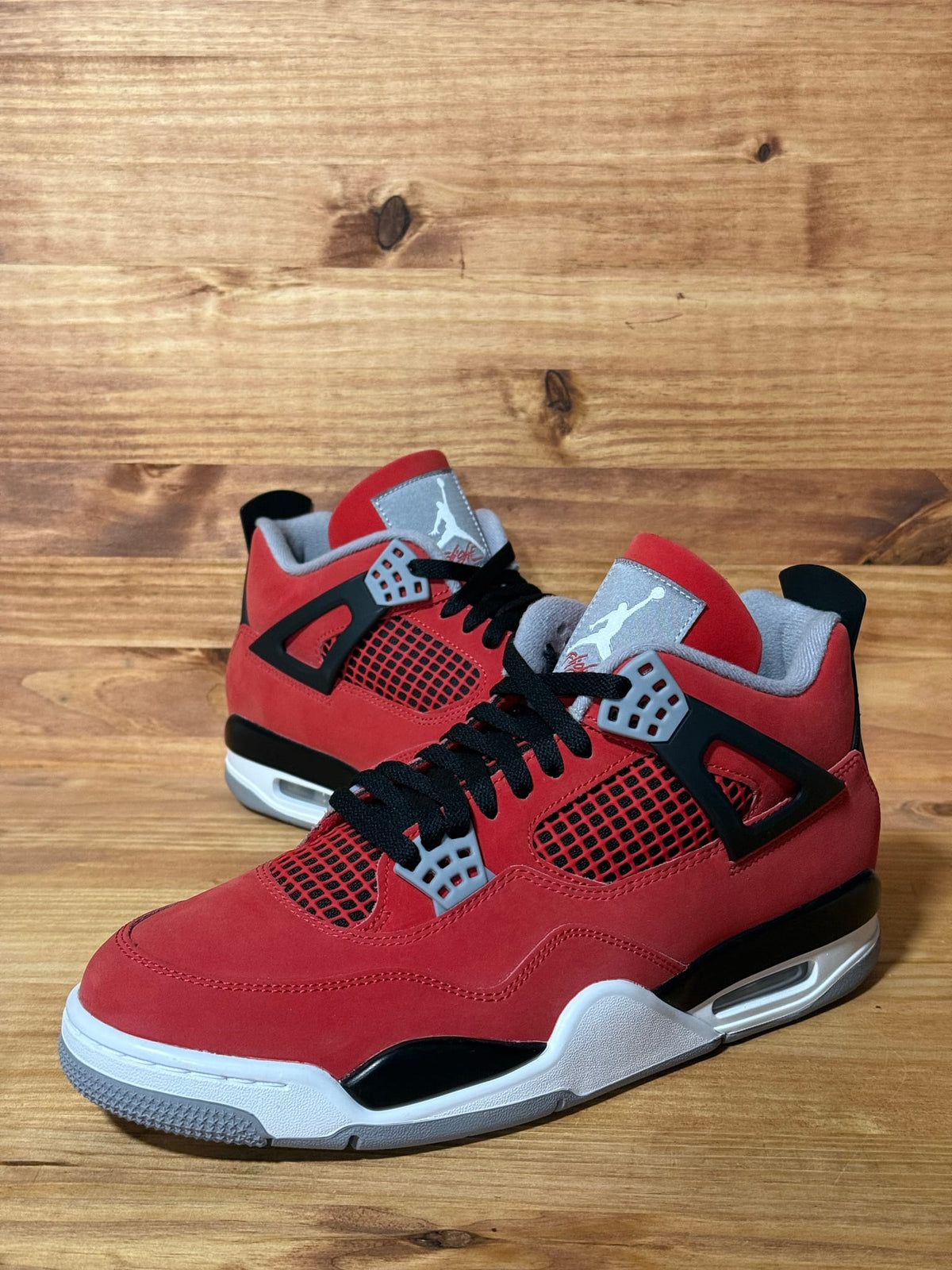 Jordan 4 Retro Toro Bravo (2026) - Size 10.5