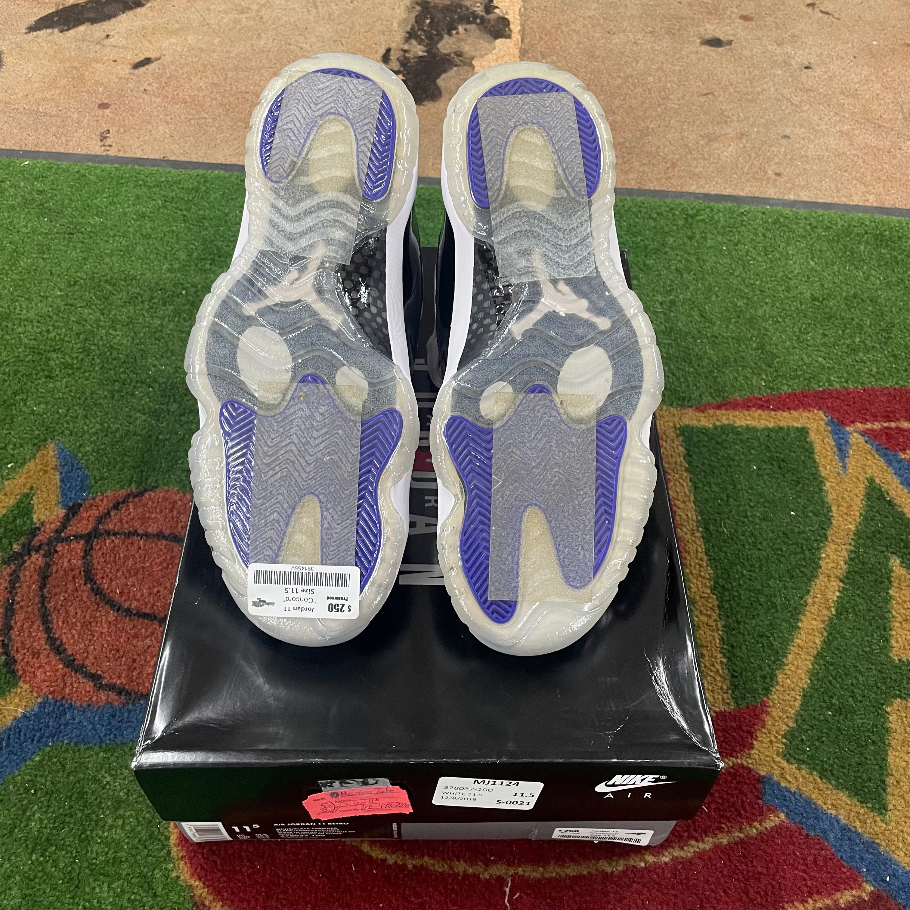 Jordan 11 “Concord” Size 11.5