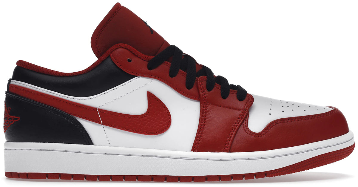 Jordan 1 Low Bulls