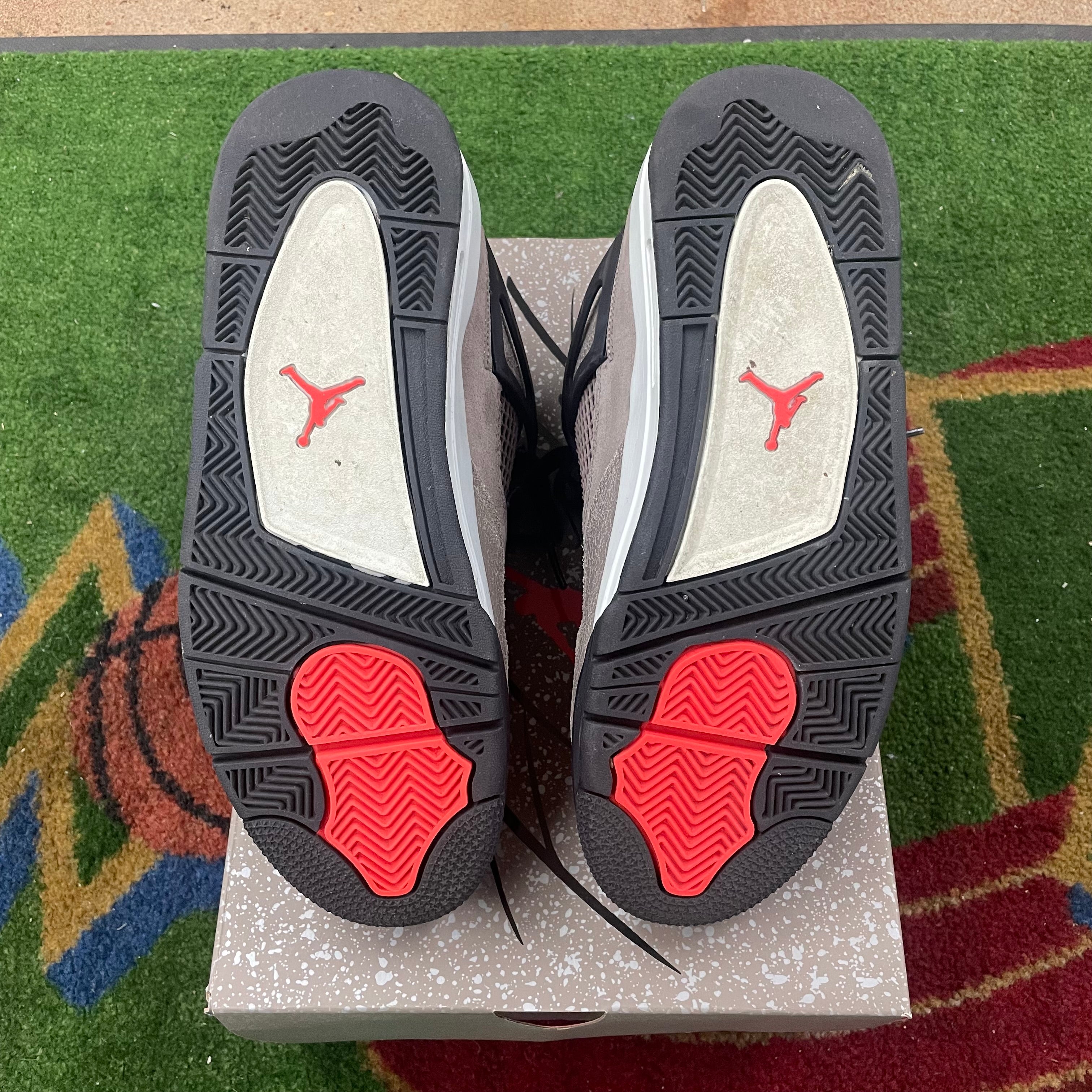 Jordan 4 “Taupe Haze” Size 10