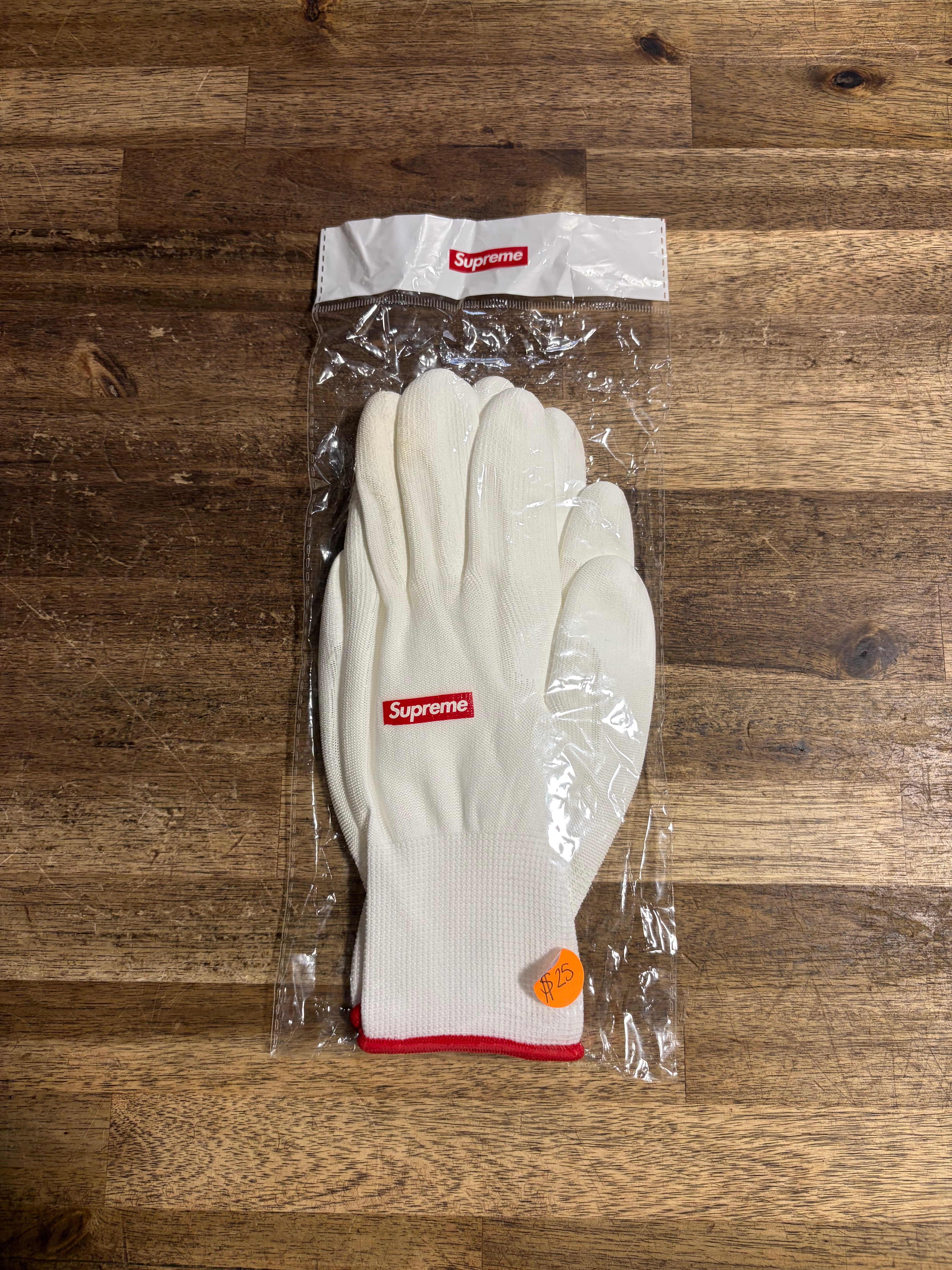 Supreme Gloves