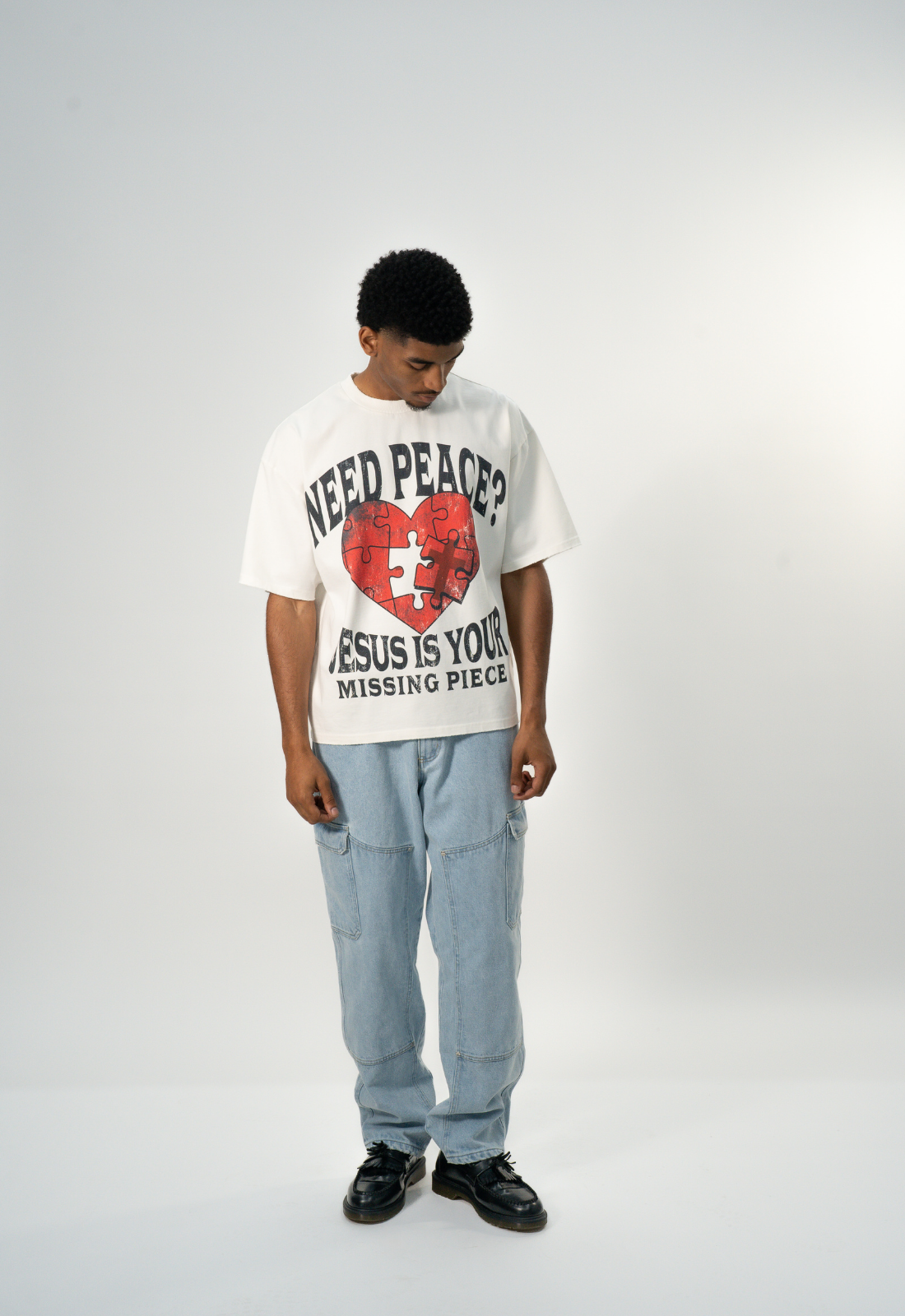"NEED PEACE" BOXY TEE