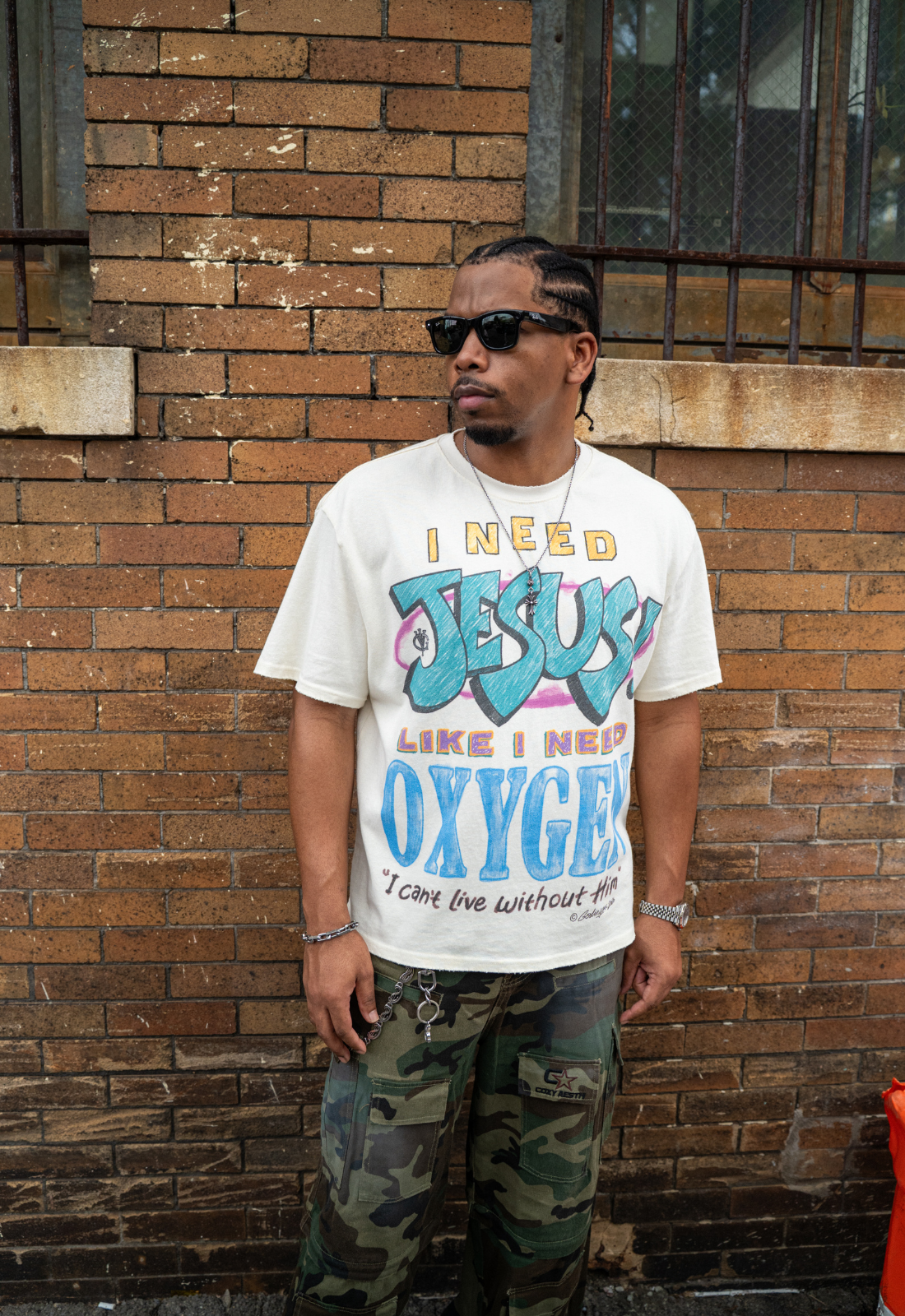 "OXYGEN" TEE