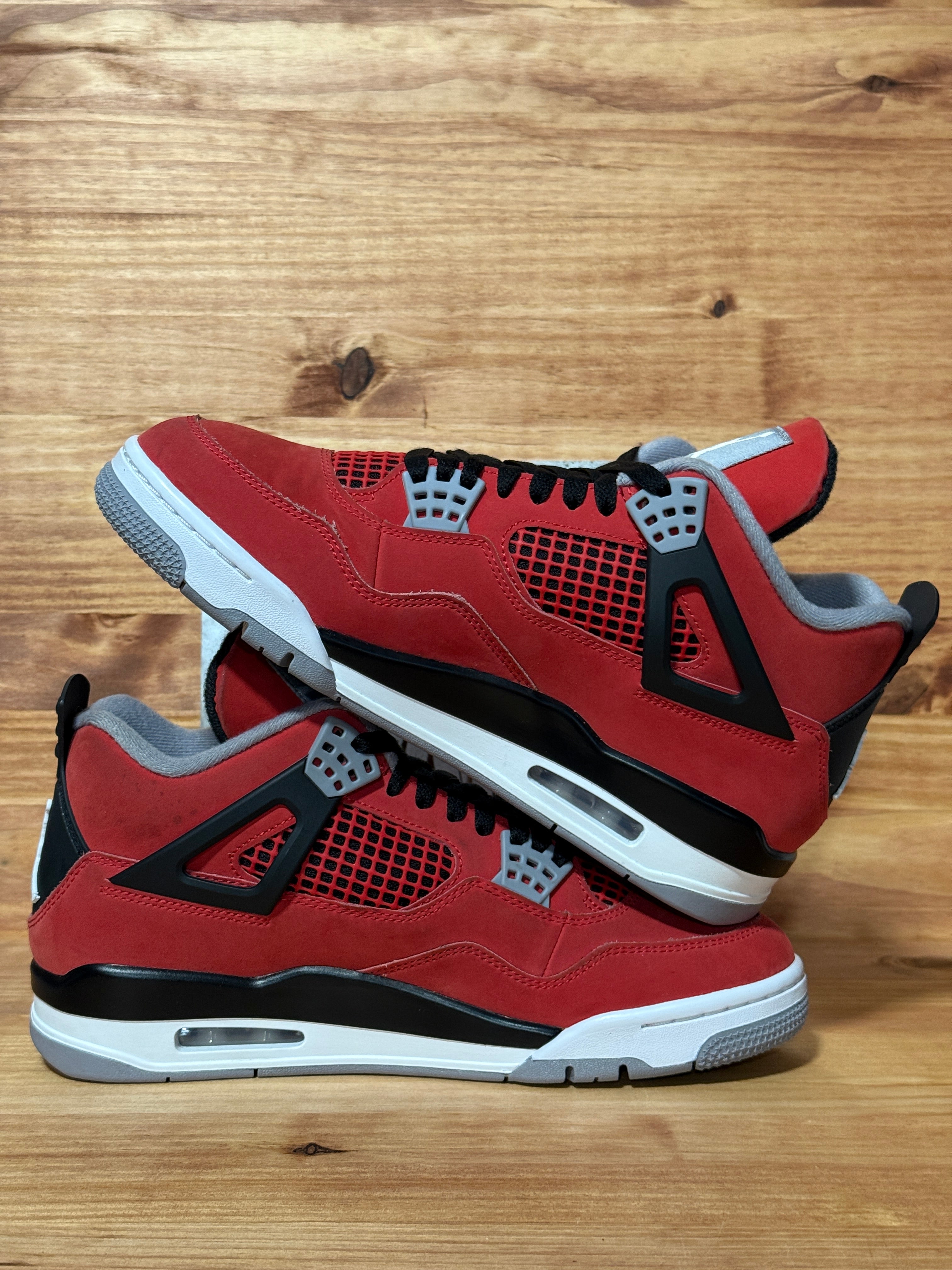 Jordan 4 Retro Toro Bravo (2026)