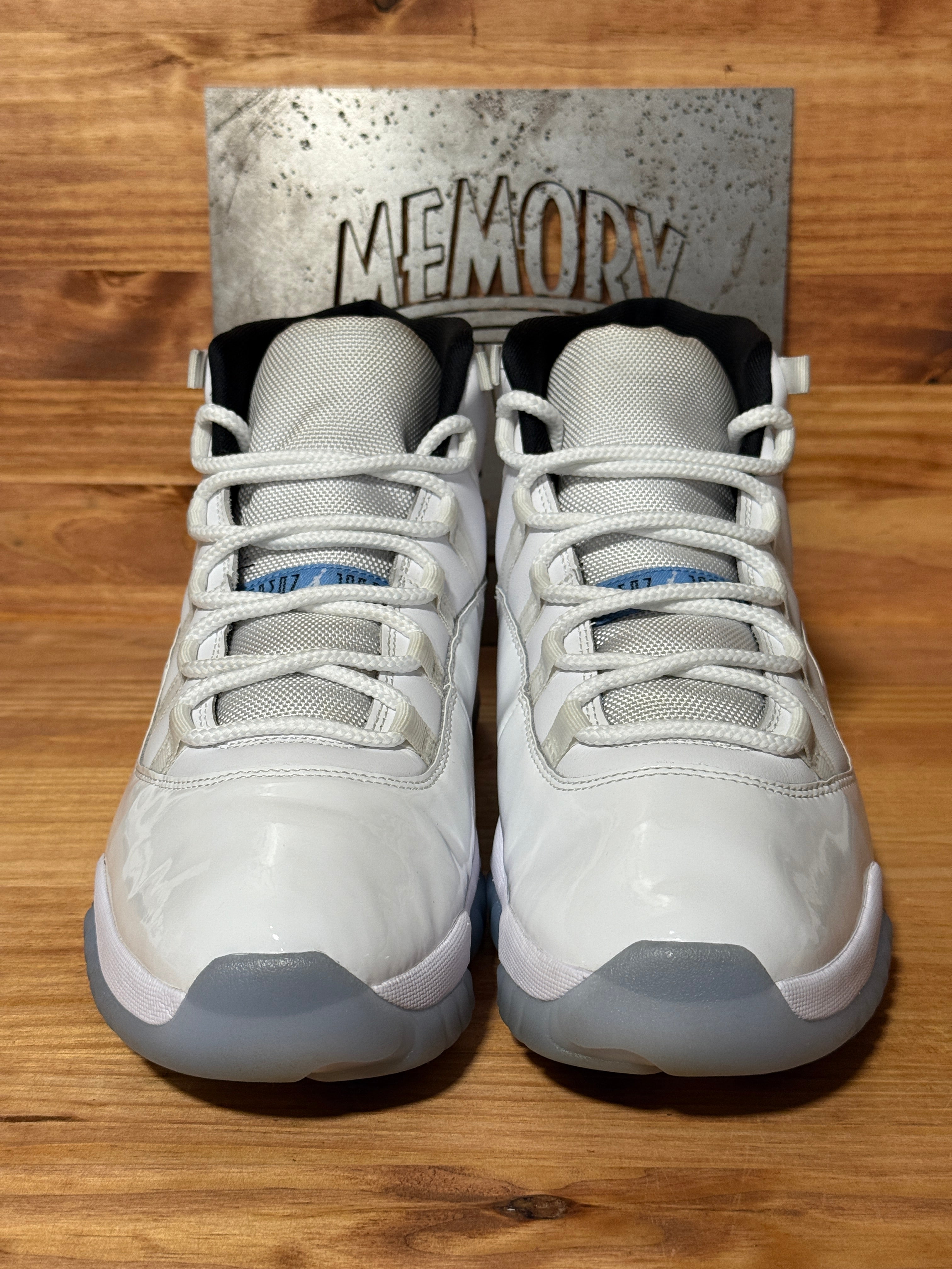 Jordan 11 Retro Legend Blue (2024)