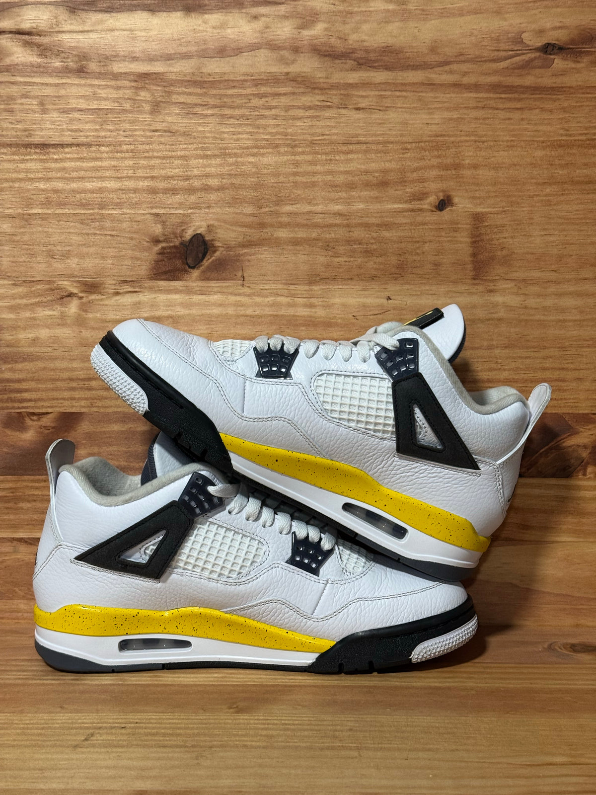 Jordan 4 Retro Rare Air Tour Yellow (2026)