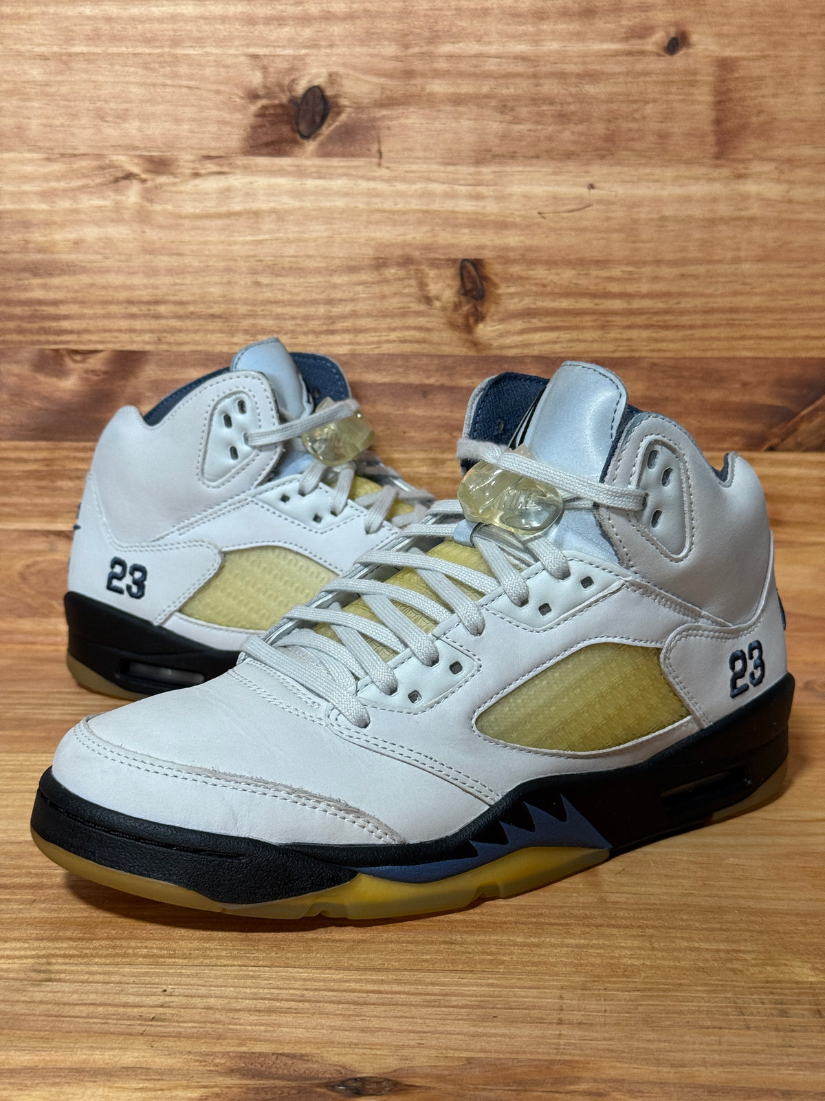 Jordan 5 Retro A Ma Maniére Dawn (Women's)