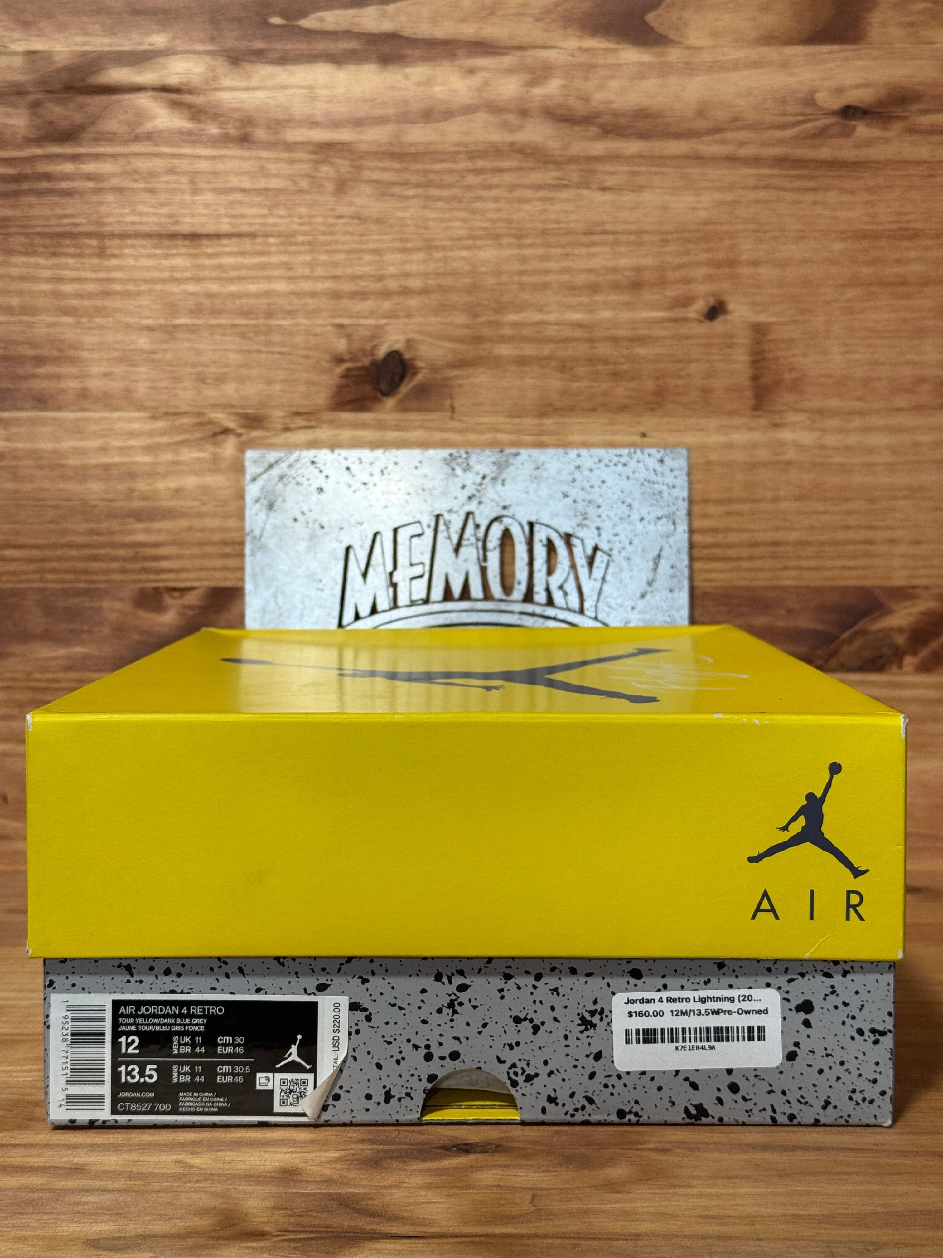 Jordan 4 Retro Lightning (2021)
