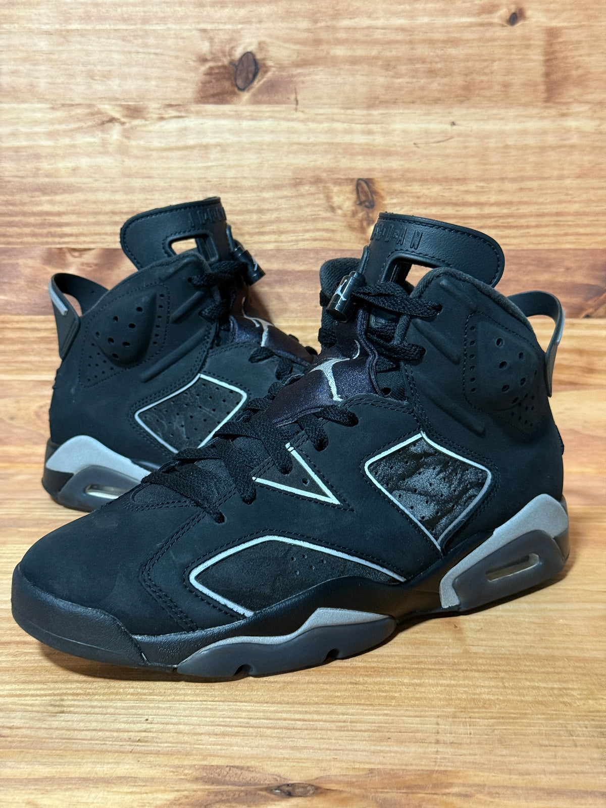 Jordan 6 Retro Cap and Gown