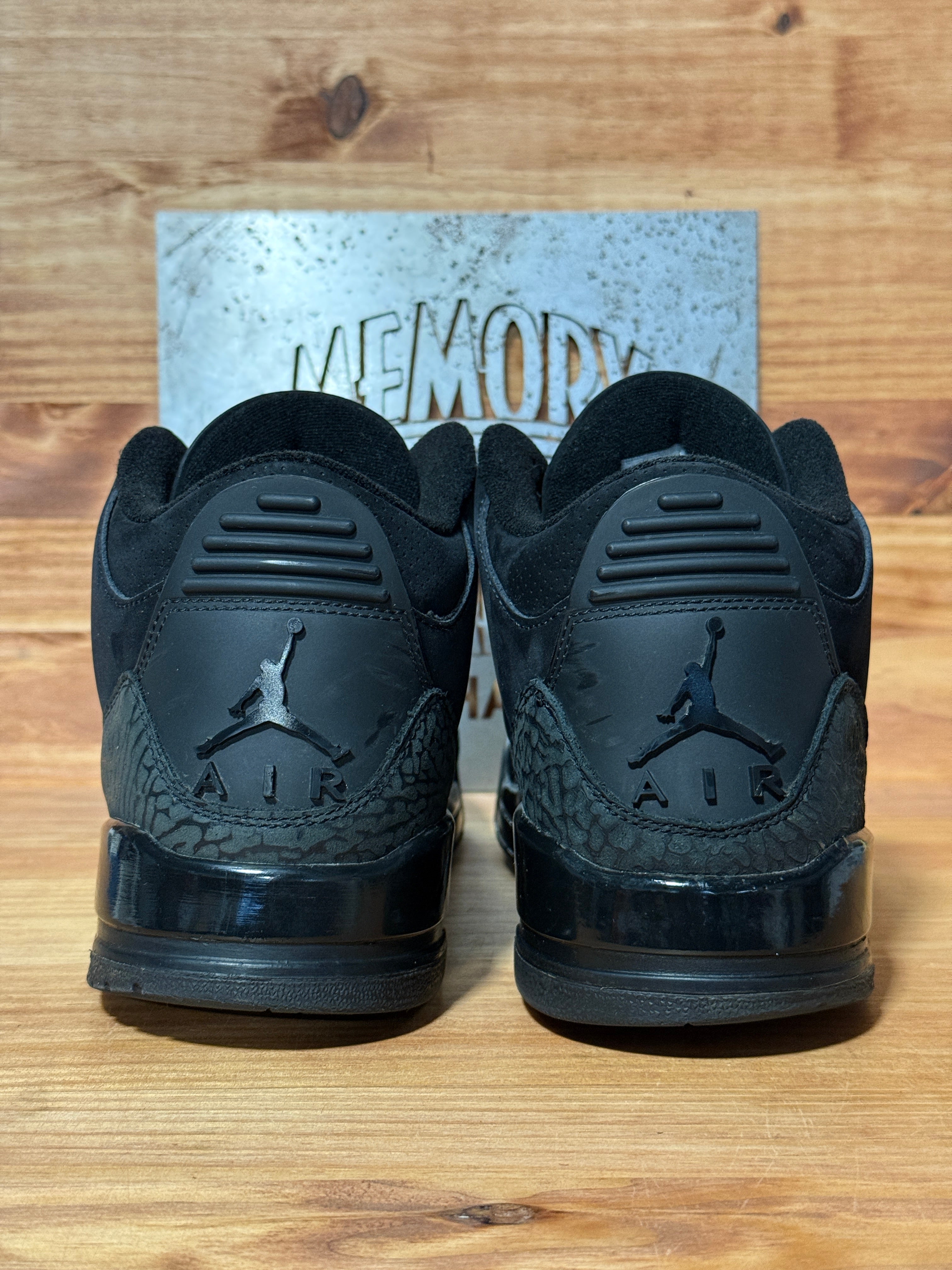 Jordan 3 Retro Black Cat (2025)